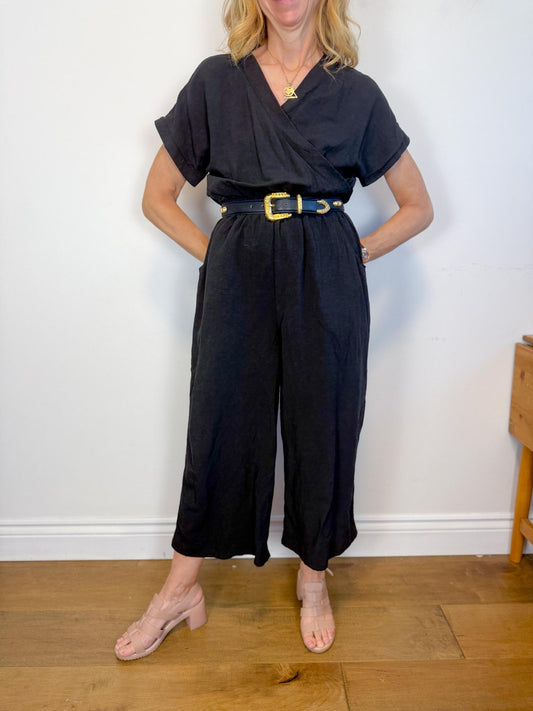 Melow Slow Fashion "Elka Jumpsuit in Black" (Size XS/S)
