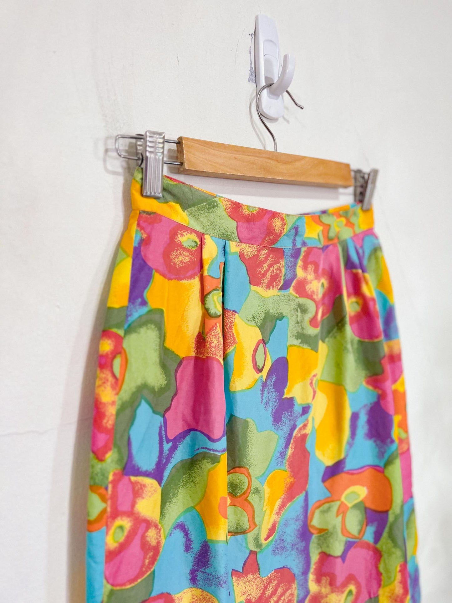 Vintage Silk Floral Mini Skirt (Size XS/S)