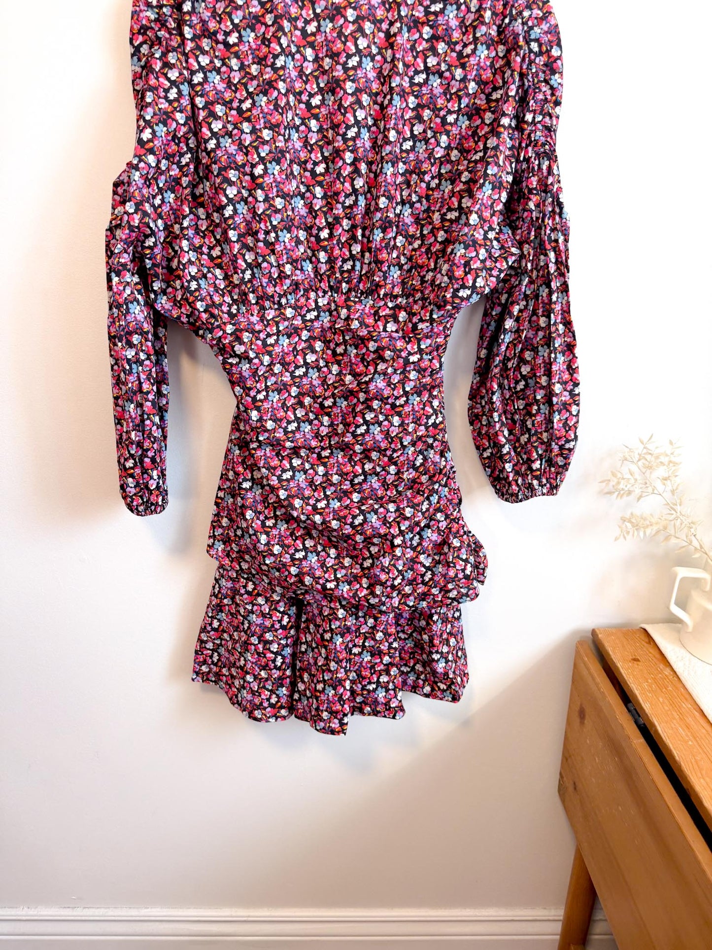 Scanlan Theodore Ruched Mini Dress in Floral (Size S)