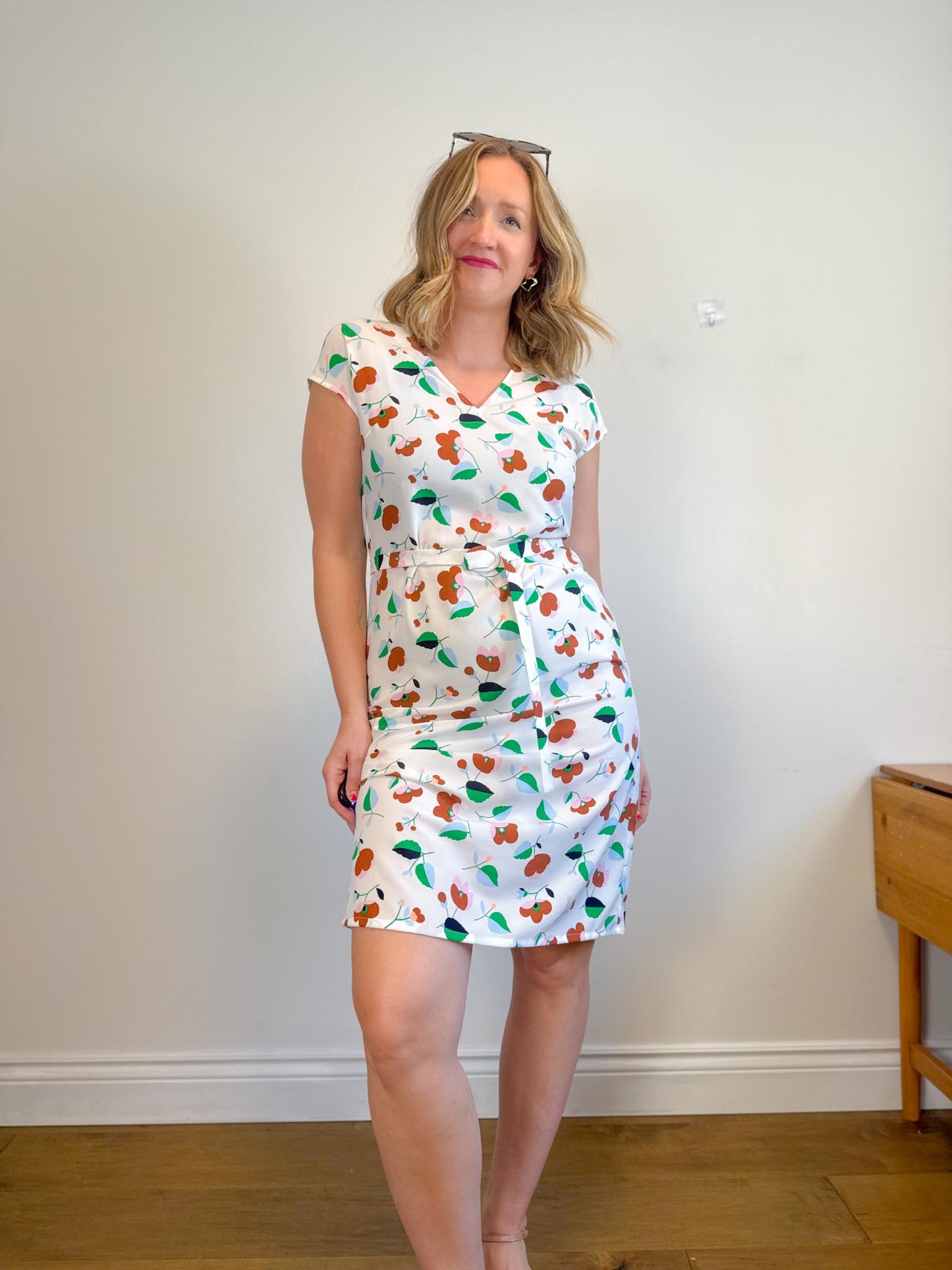 ESSENTIEL ANTWERP Floral Sleeveless Dress in White (Size M/L)