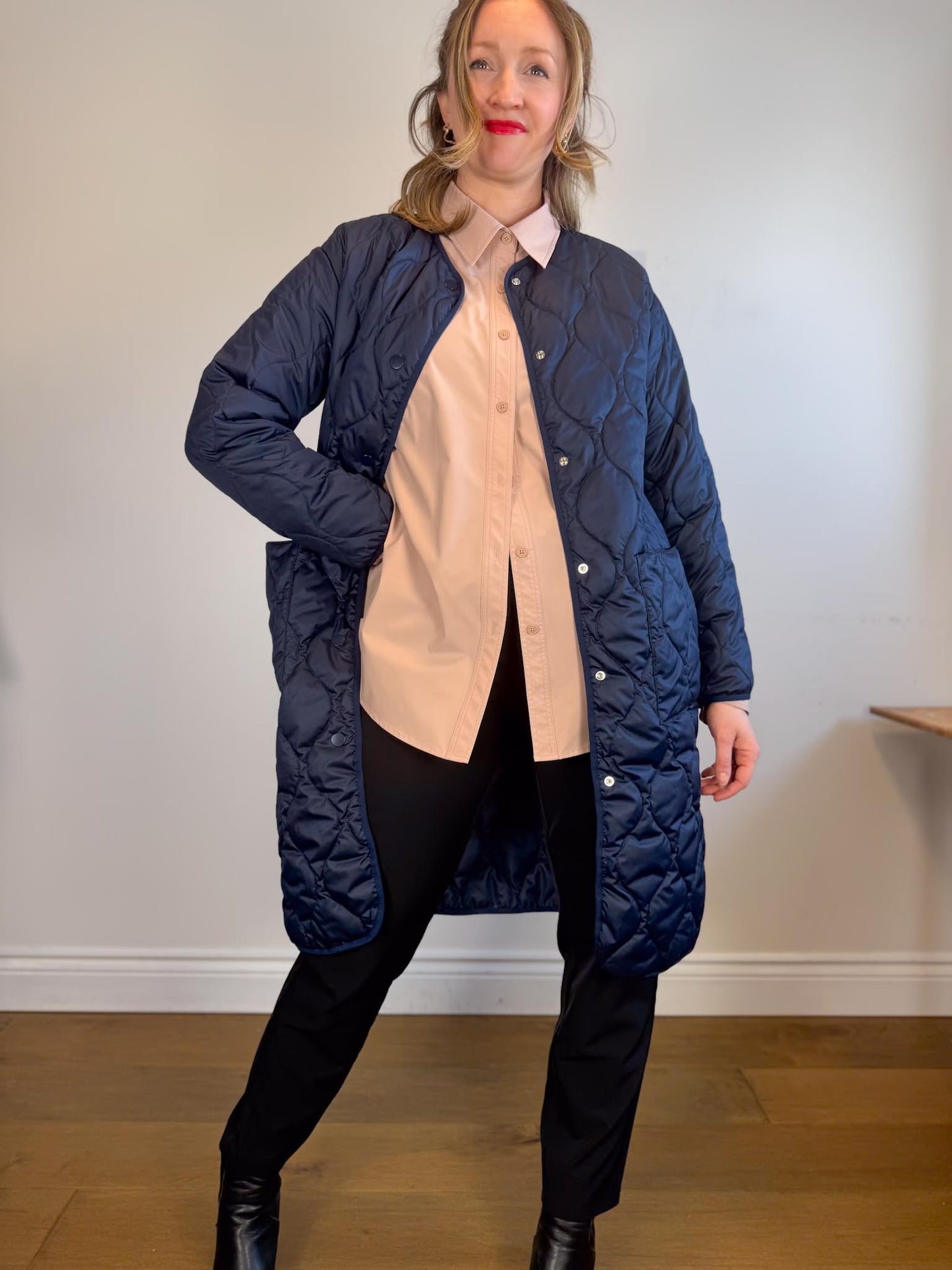 TILLEY "Tech Shield Shirt in Dark Blush" (Size XL)