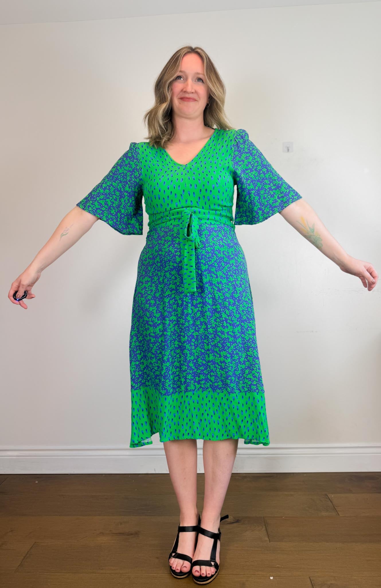 GUSTO Mixed Print Dress in Green/Blue (Size S/M)