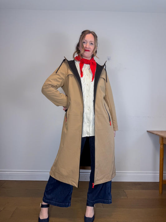 HUNTER "Women's Crown VLR Long Rain Jacket" NWT (Size XL)