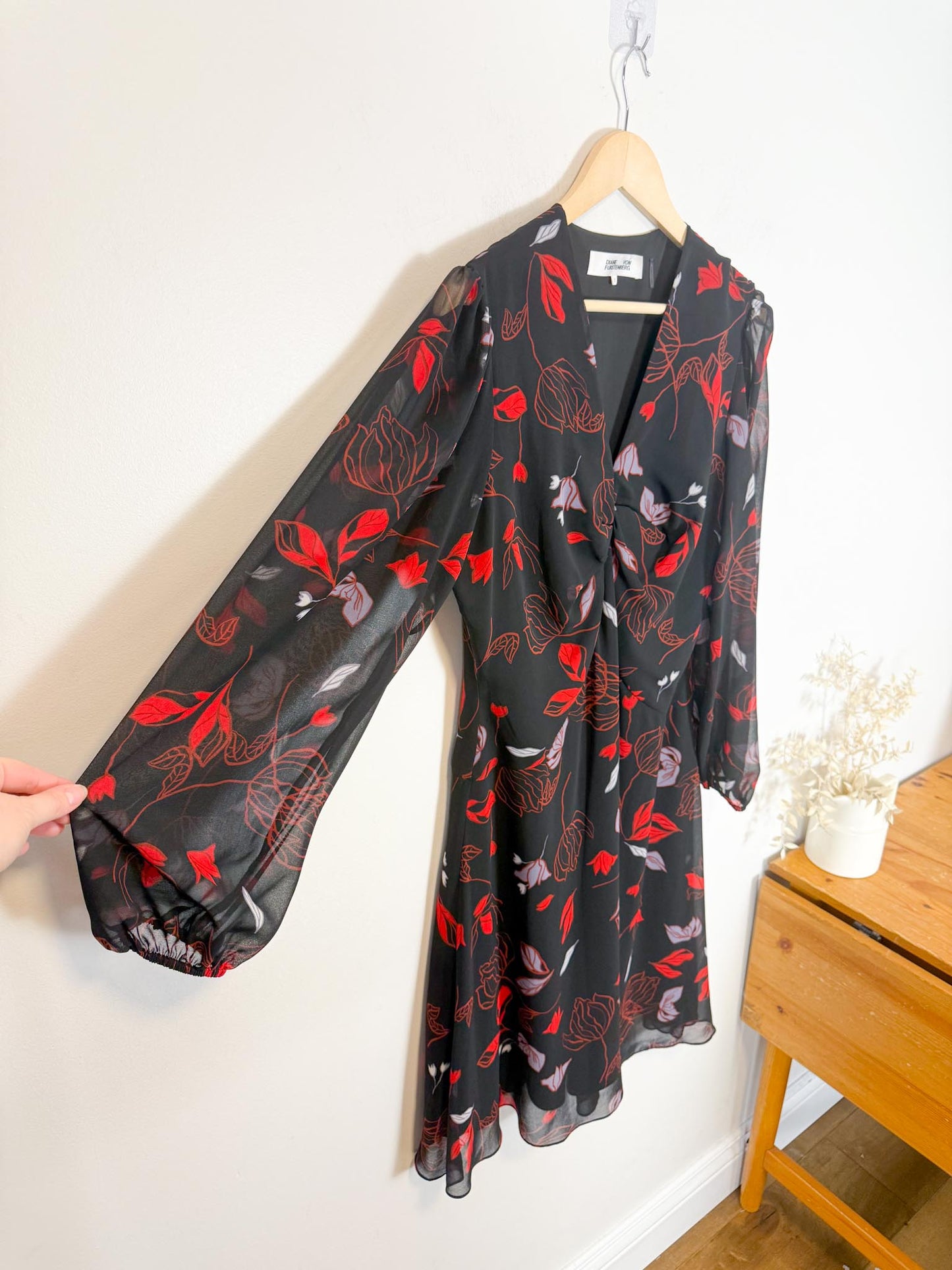 Diane Von Furstenberg "Kala Chiffon Long Sleeve Flare Dress in Black/Red Floral" (Size 12)