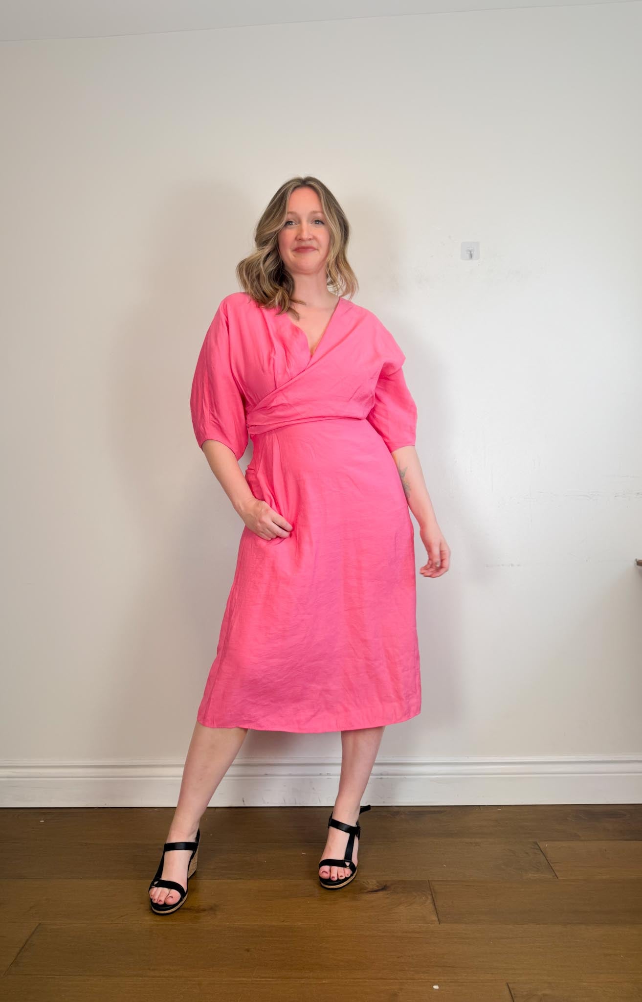 COS Puff Sleeve Midi Dress in Hot Pink (Size M/L) – Middle Child Vintage Shop COS Puff Sleeve Midi Dress in Hot Pink (Size M/L) – Middle Child Vintage Shop