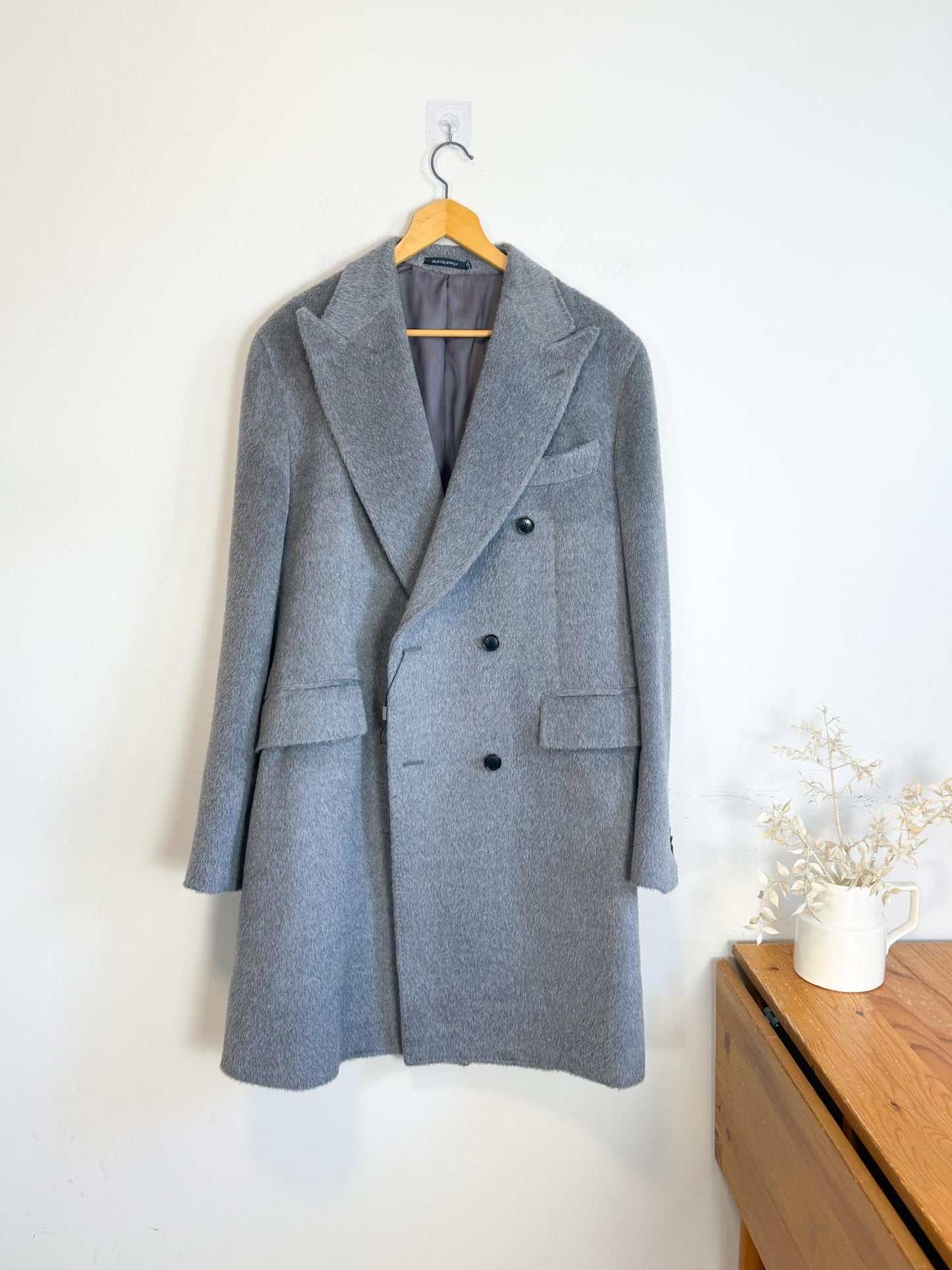 SUITSUPPLY Designer Llama Wool Peacoat in Grey (Size XL)