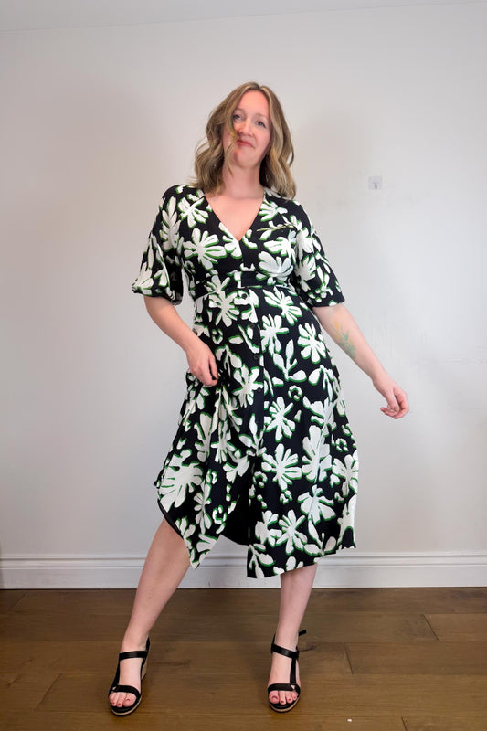 WHISTLES "Green Palm Leaf Print Silk Dress" (Size M/L)