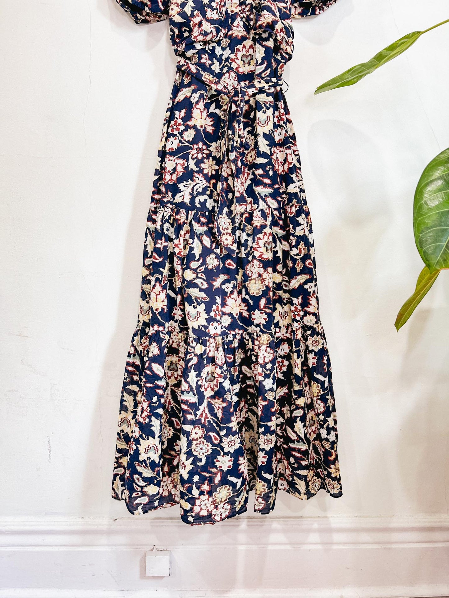 Ralph Lauren "Floral Cotton Voile Puff-Sleeve Dress" in Navy  (Size S)