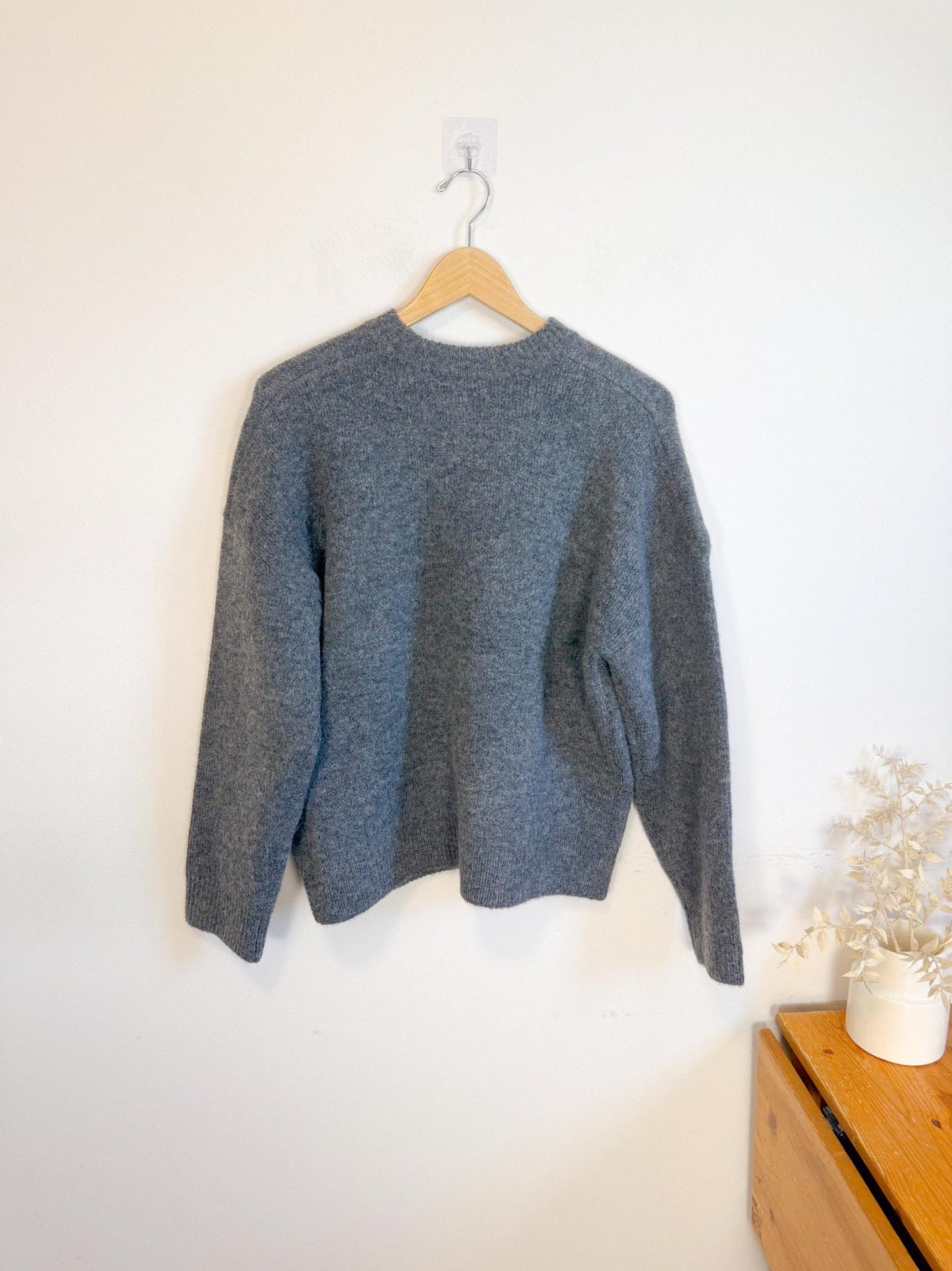 Los Angeles Knit Crewneck in Grey SOLD AS IS  (Size L)