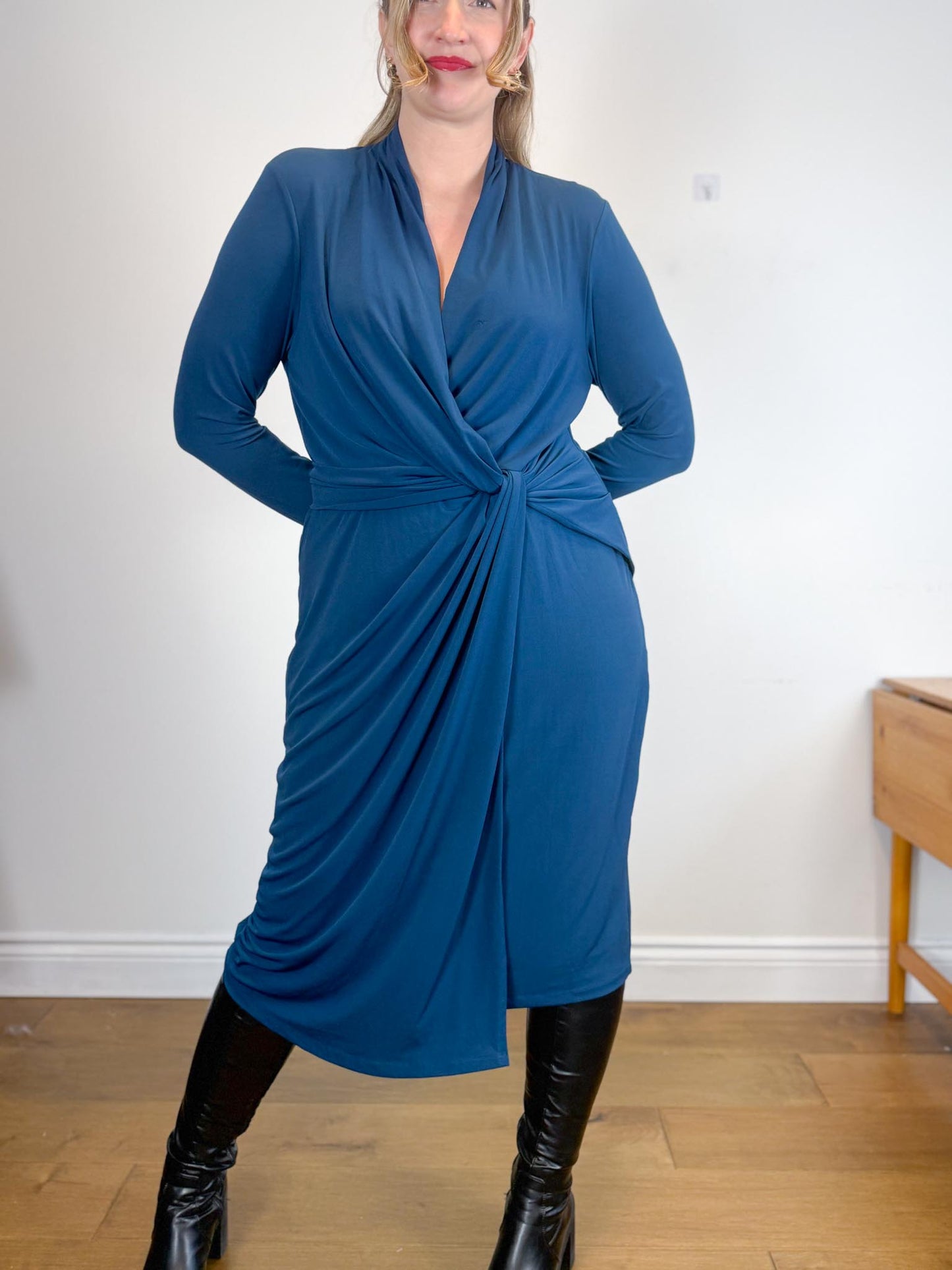 THE FOLD London Designer Long Sleeve Wrap Dress in Teal (Size XL)