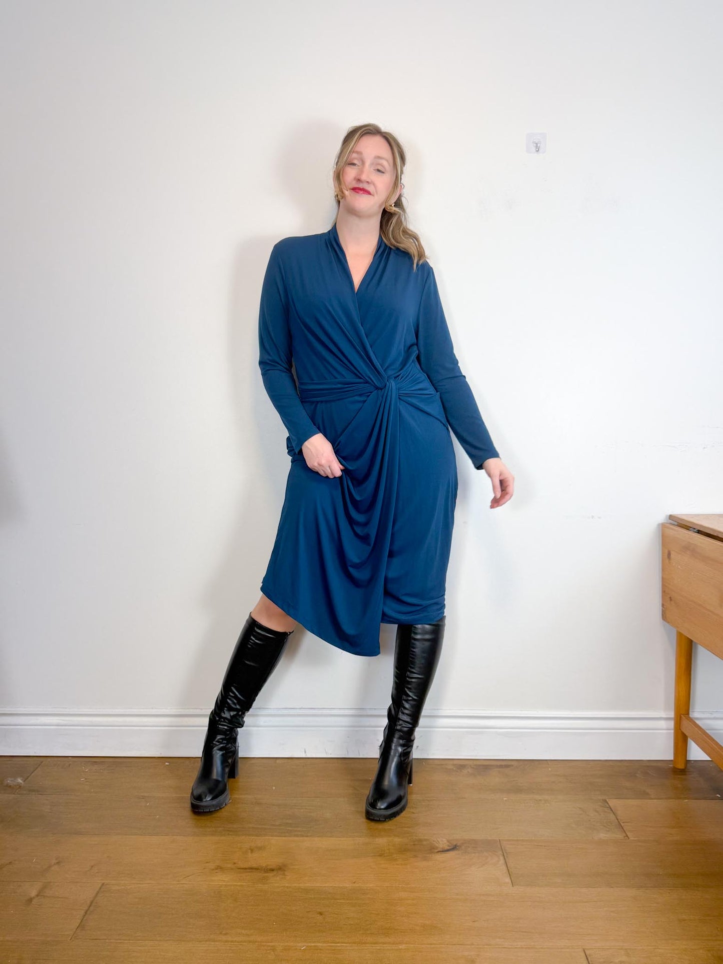 THE FOLD London Designer Long Sleeve Wrap Dress in Teal (Size XL)