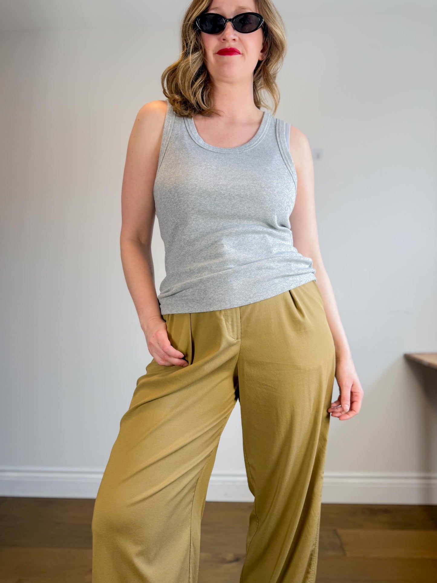 Sunday Best Ribbed Tank Top in Grey (Size XL)