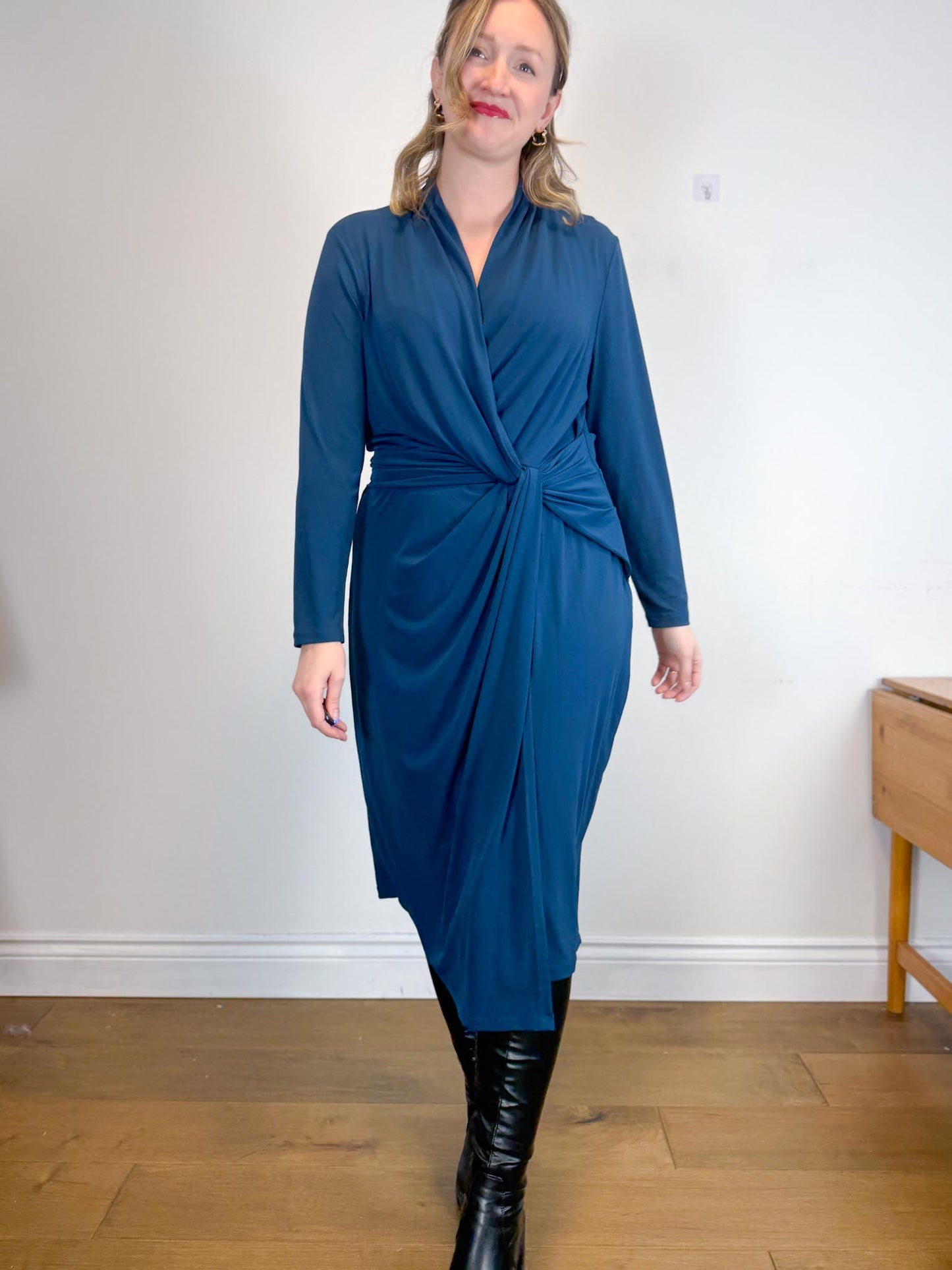 THE FOLD London Designer Long Sleeve Wrap Dress in Teal (Size XL)