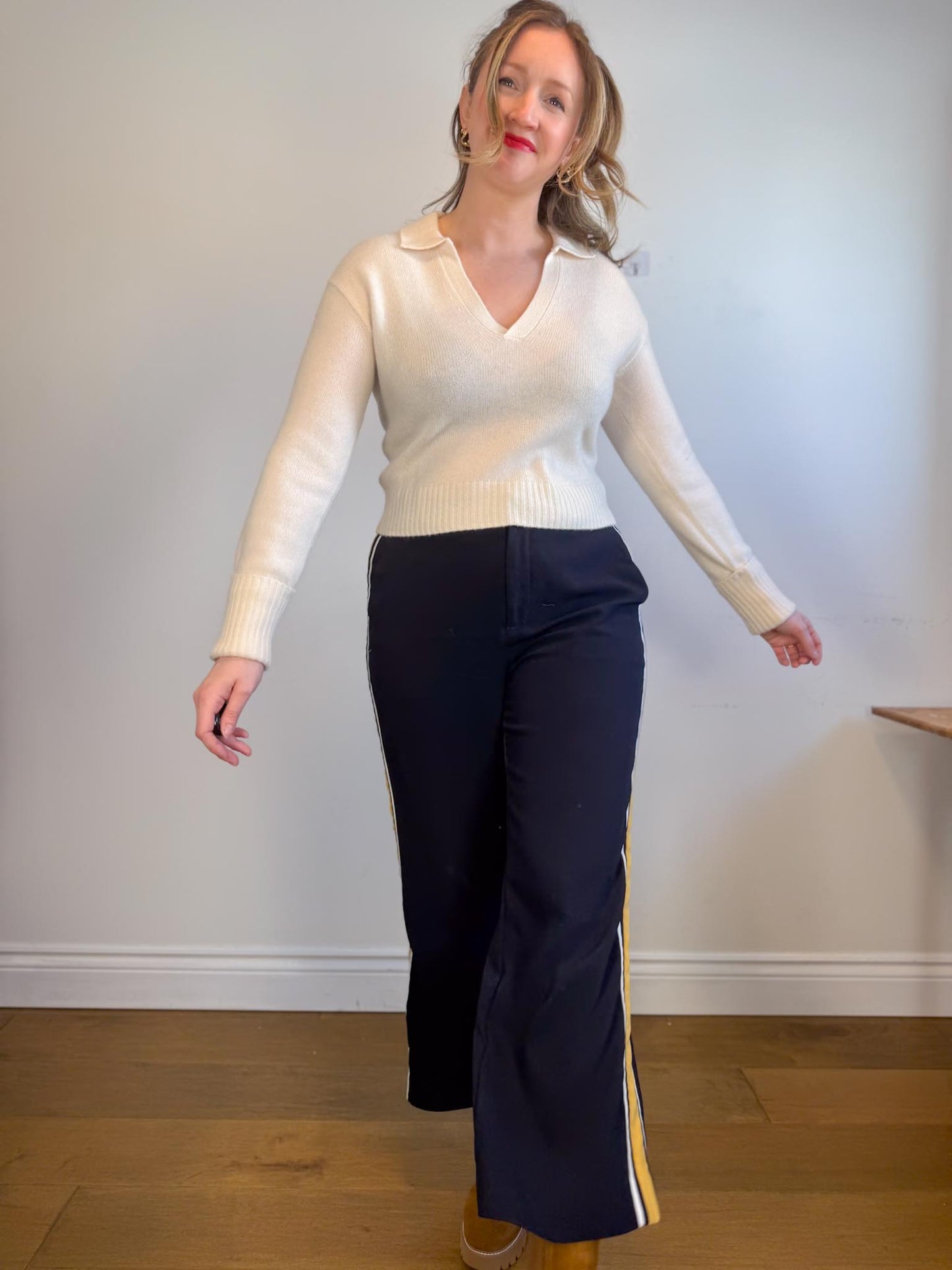 PAIGE "Maxi Cashmere Cropped Sweater in Cream" (Size XS-S)