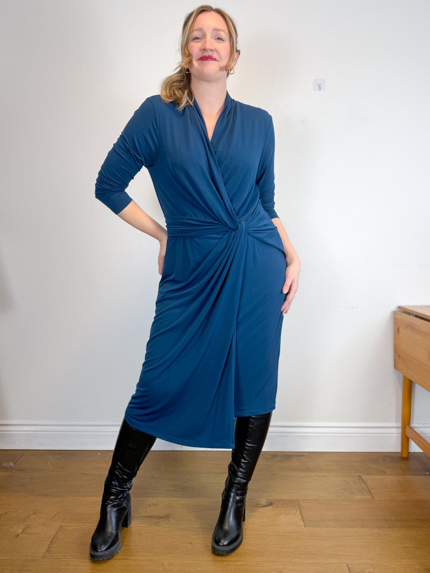 THE FOLD London Designer Long Sleeve Wrap Dress in Teal (Size XL)
