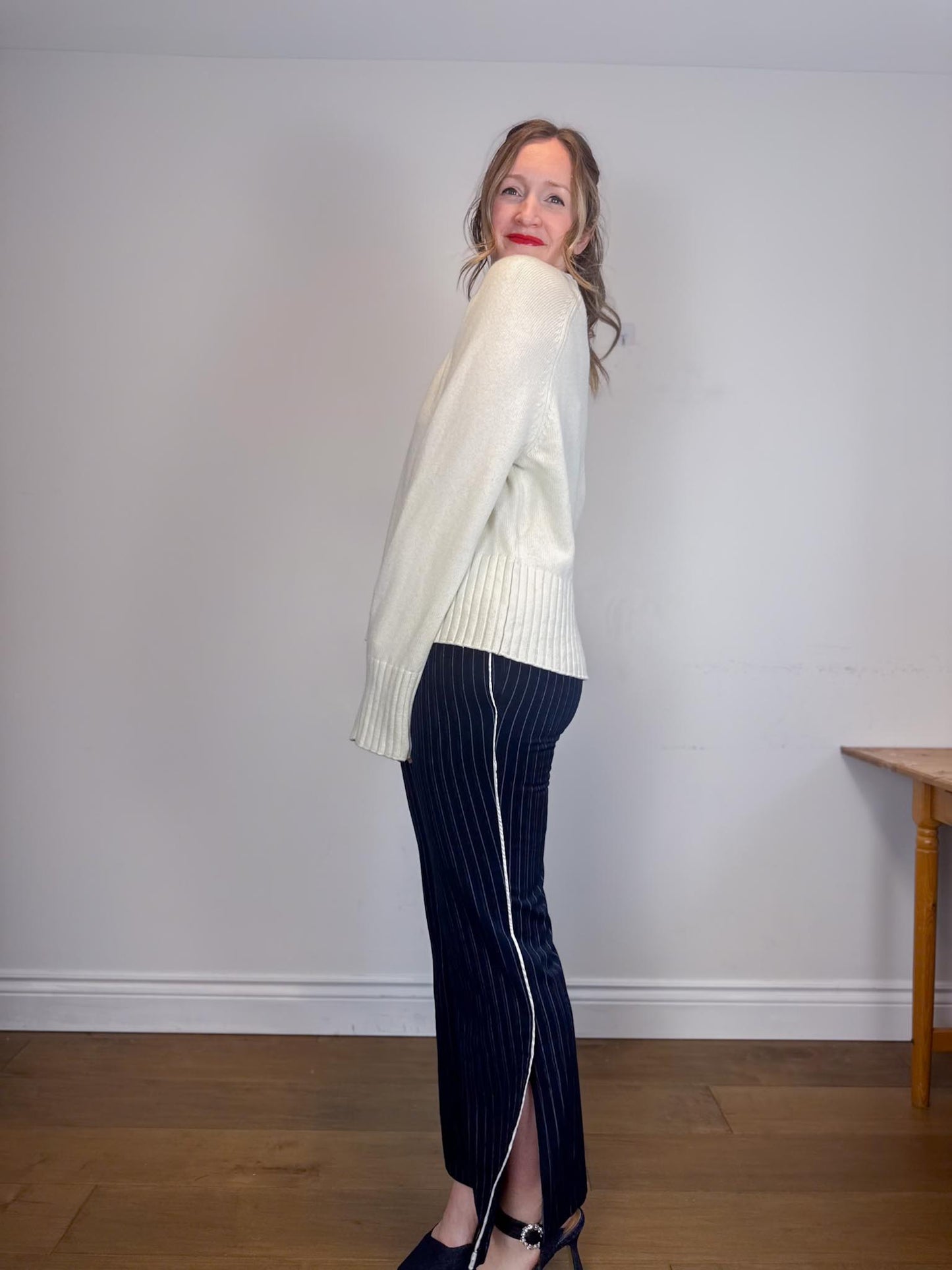 St. Roche Mid Rise Pinstriped Pants in Navy/White (Size L)