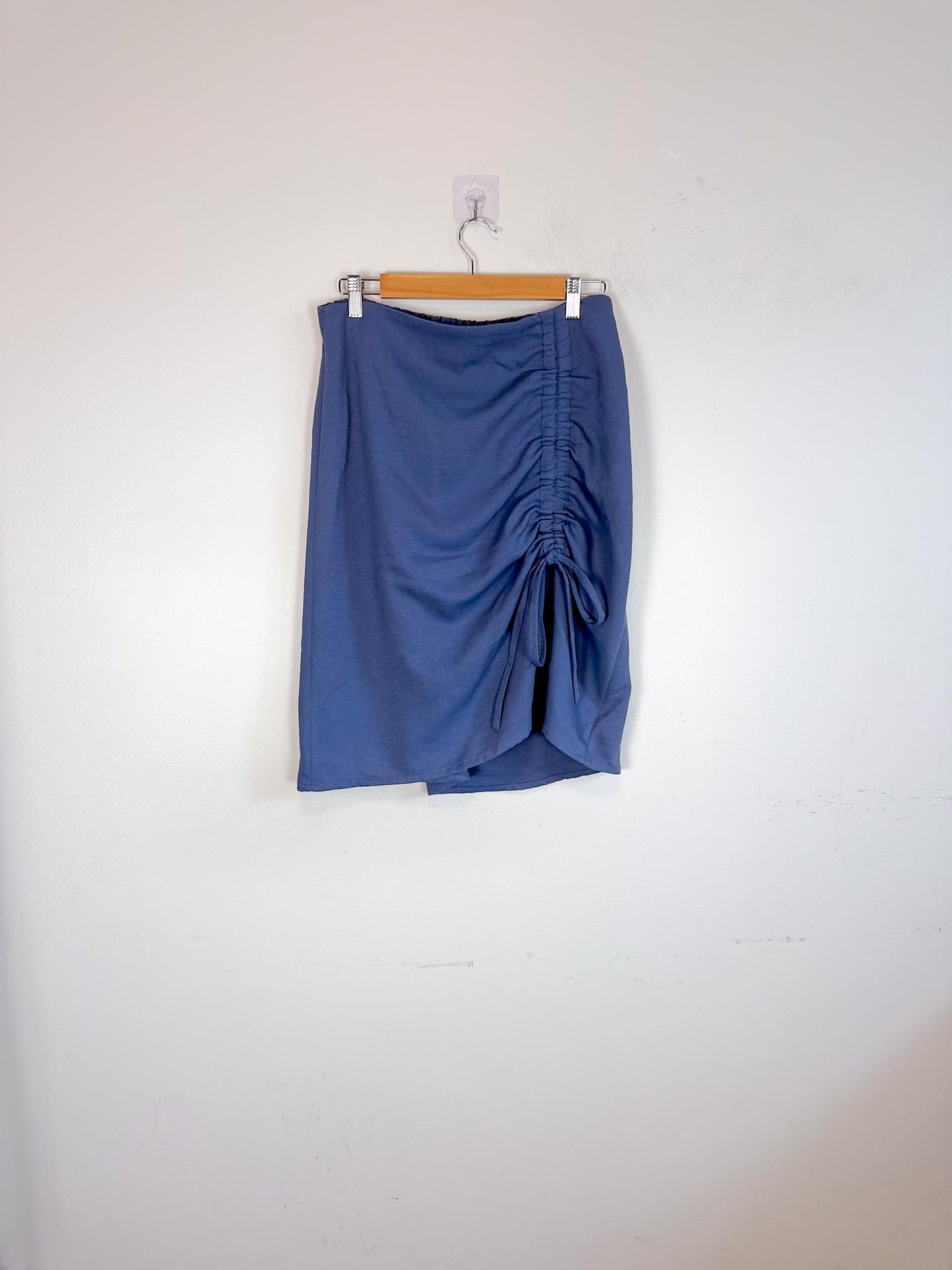 Oak + Fort Ruched Skirt in Blue (Size L)