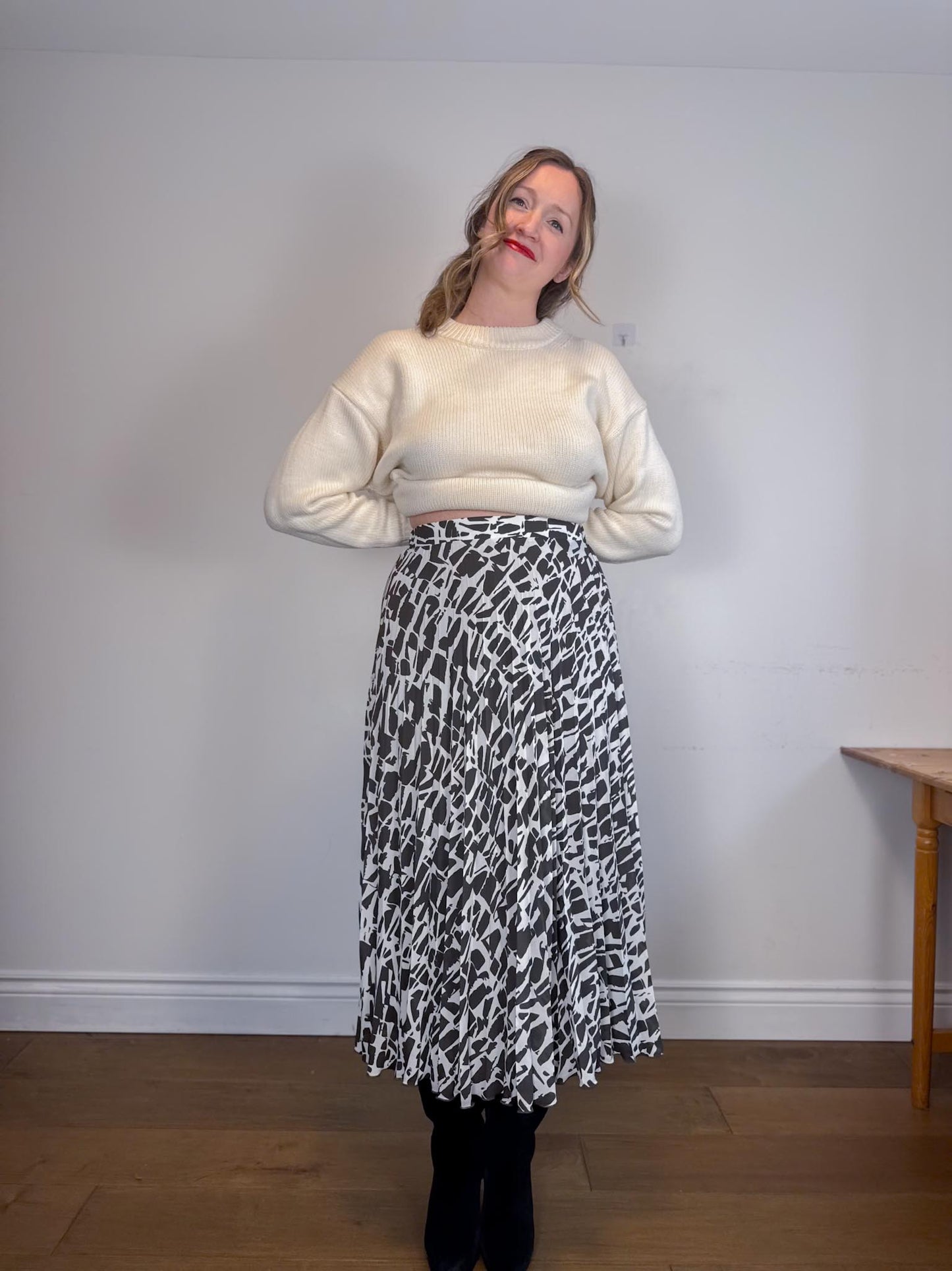 Anthropologie "Maeve Hildi Pleated Midi Skirt in Black/White Print" (Size S/M)