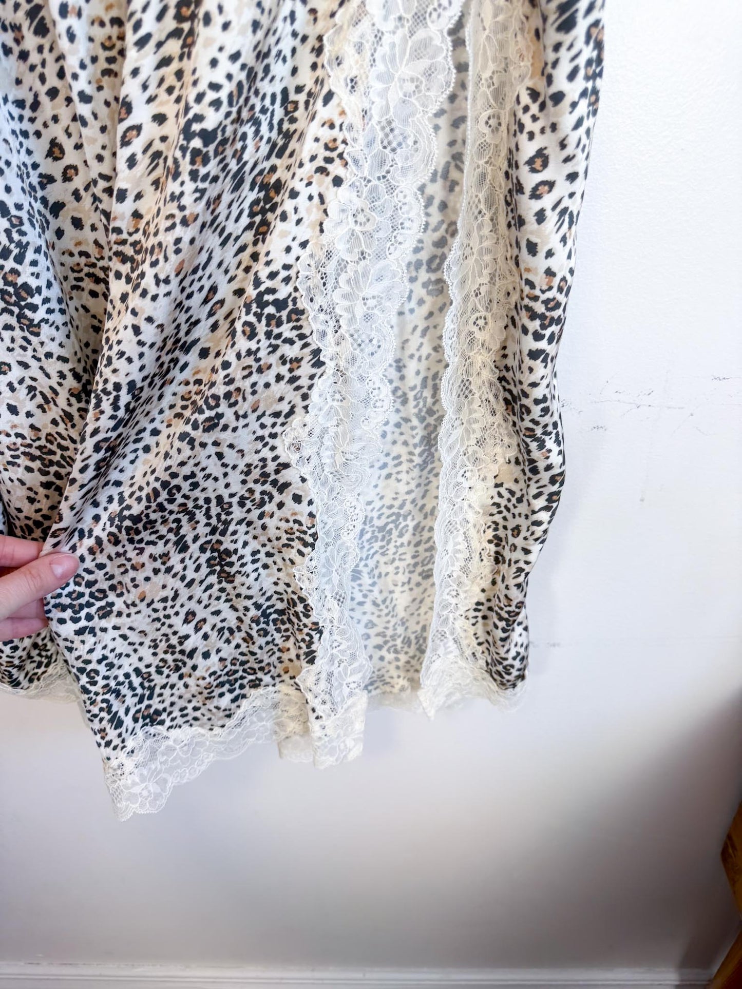 Aerie Leopard Print Skirt with Lace Trim (Size XL)