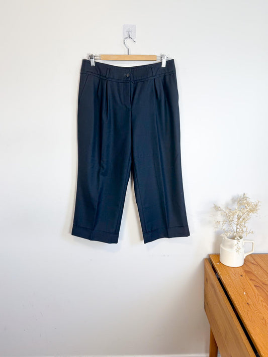 Wolford Wool Culottes in Dark Grey (Size M)