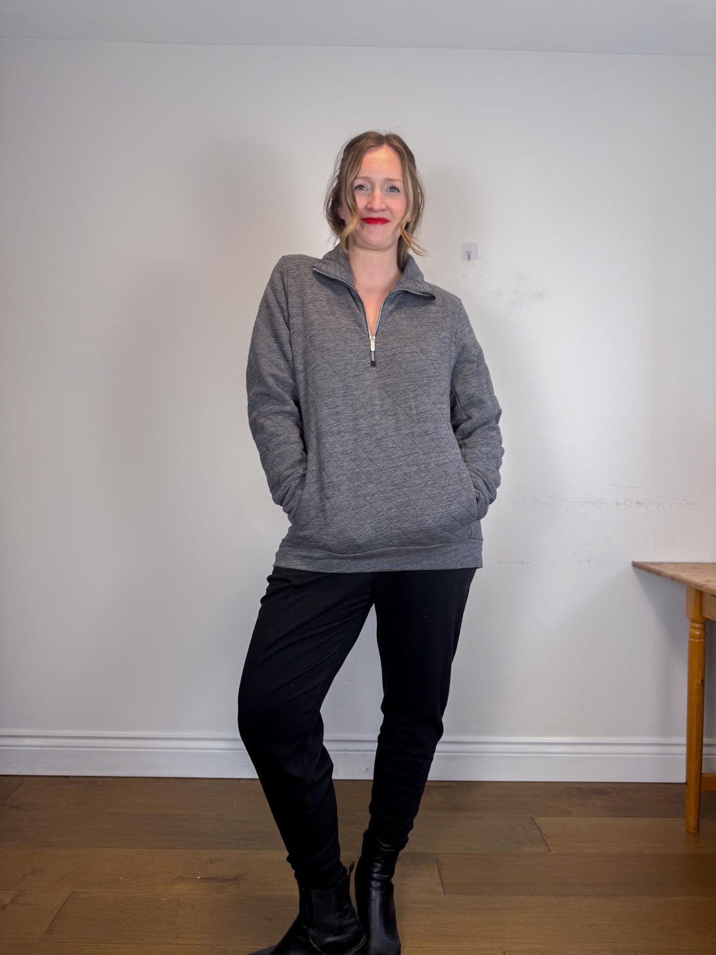 Lululemon "Forever Warm 1/4 Zip Pullover Sweater in Charcoal Grey" Size M/L)