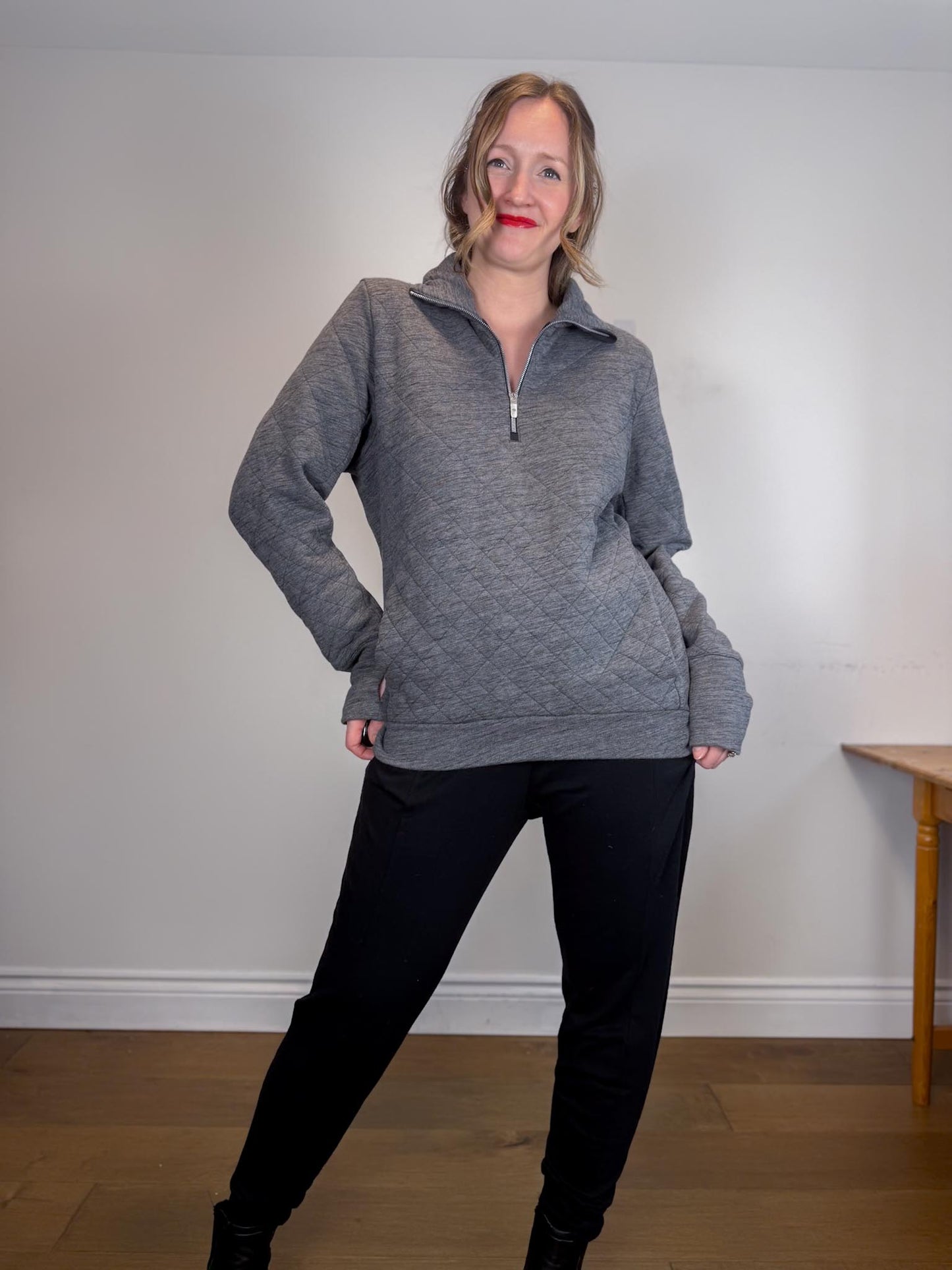 Lululemon "Forever Warm 1/4 Zip Pullover Sweater in Charcoal Grey" Size M/L)