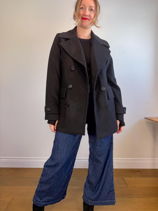 Quince Italian Wool Peacoat in Black (Size M/L)