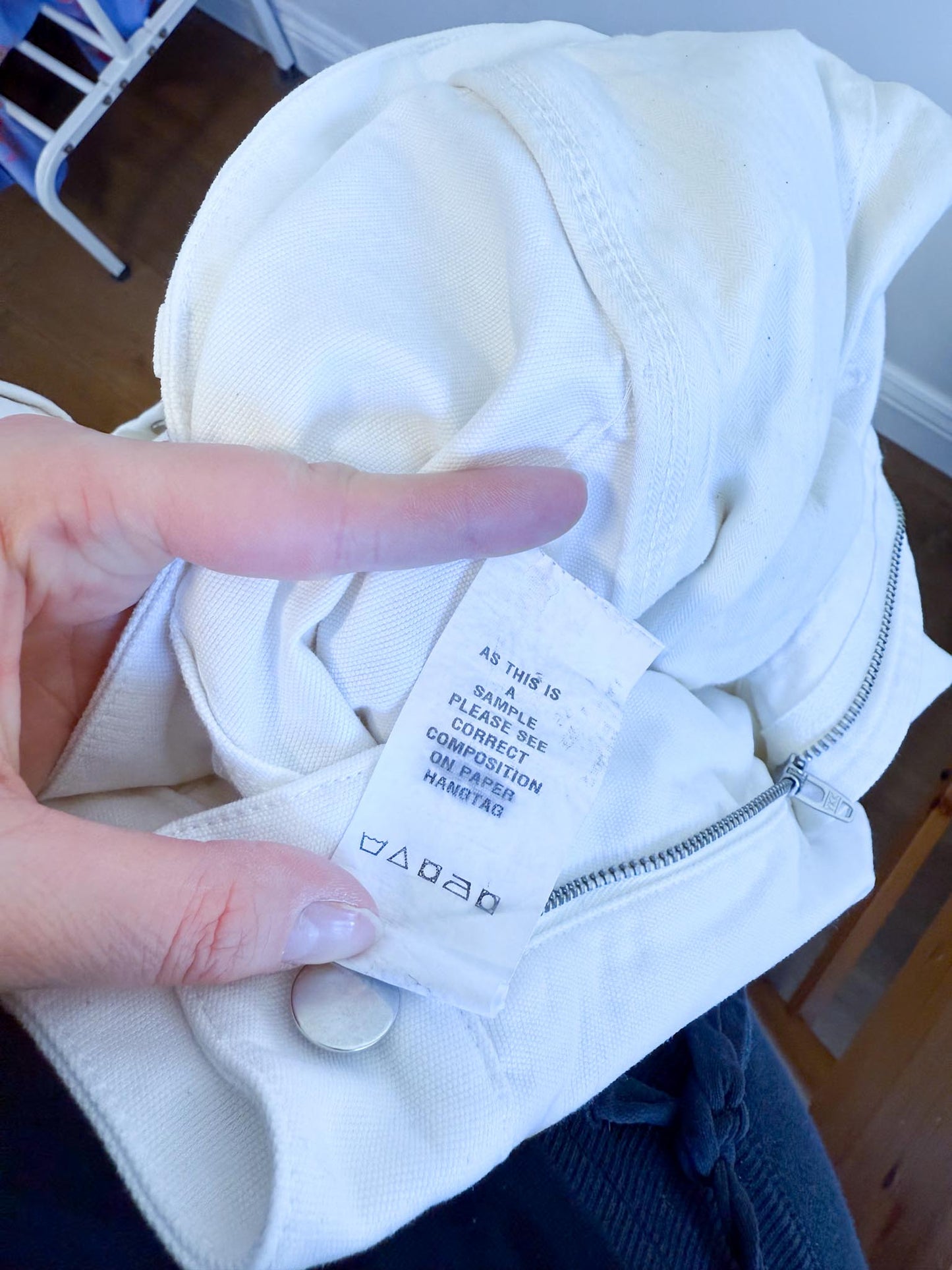 KOTN Slow Fashion White Cargo Pants (Size 32)