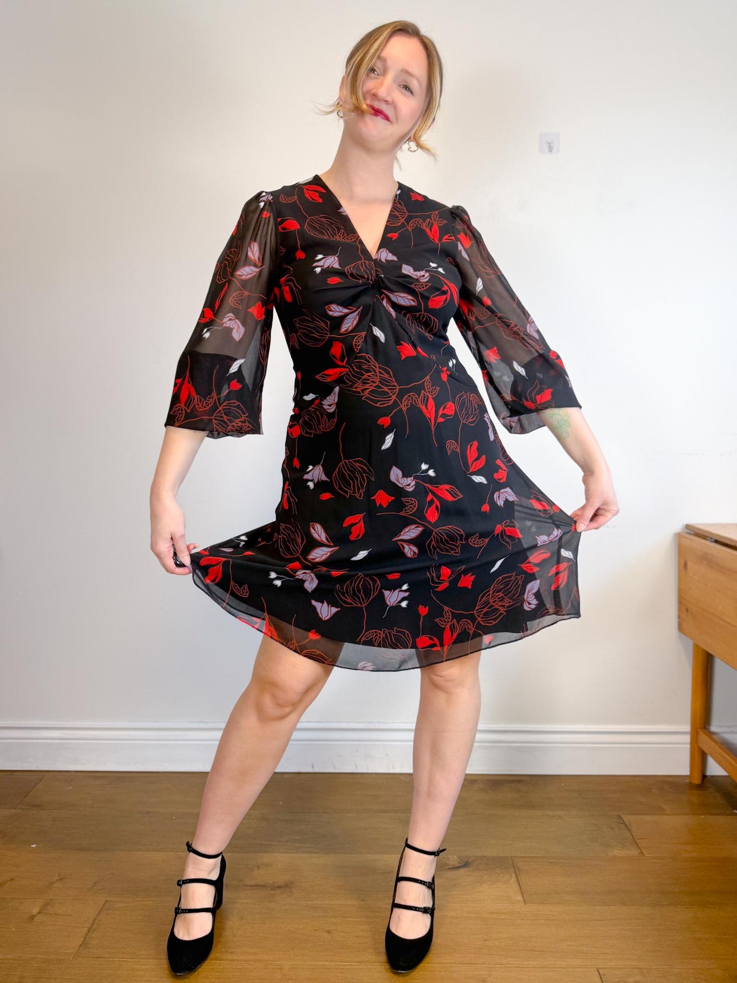 Diane Von Furstenberg "Kala Chiffon Long Sleeve Flare Dress in Black/Red Floral" (Size 12)