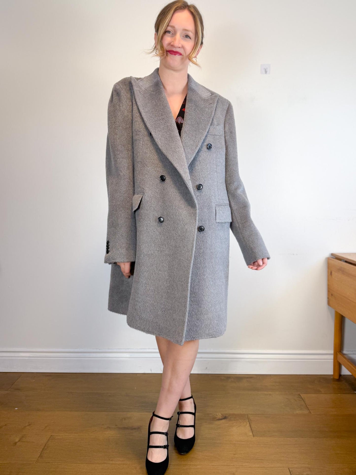 SUITSUPPLY Designer Llama Wool Peacoat in Grey (Size XL)