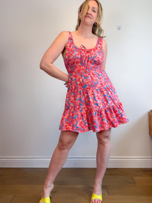 Gap Ruched Summer Mini Dres in Blue/Pink Floral (Size M)