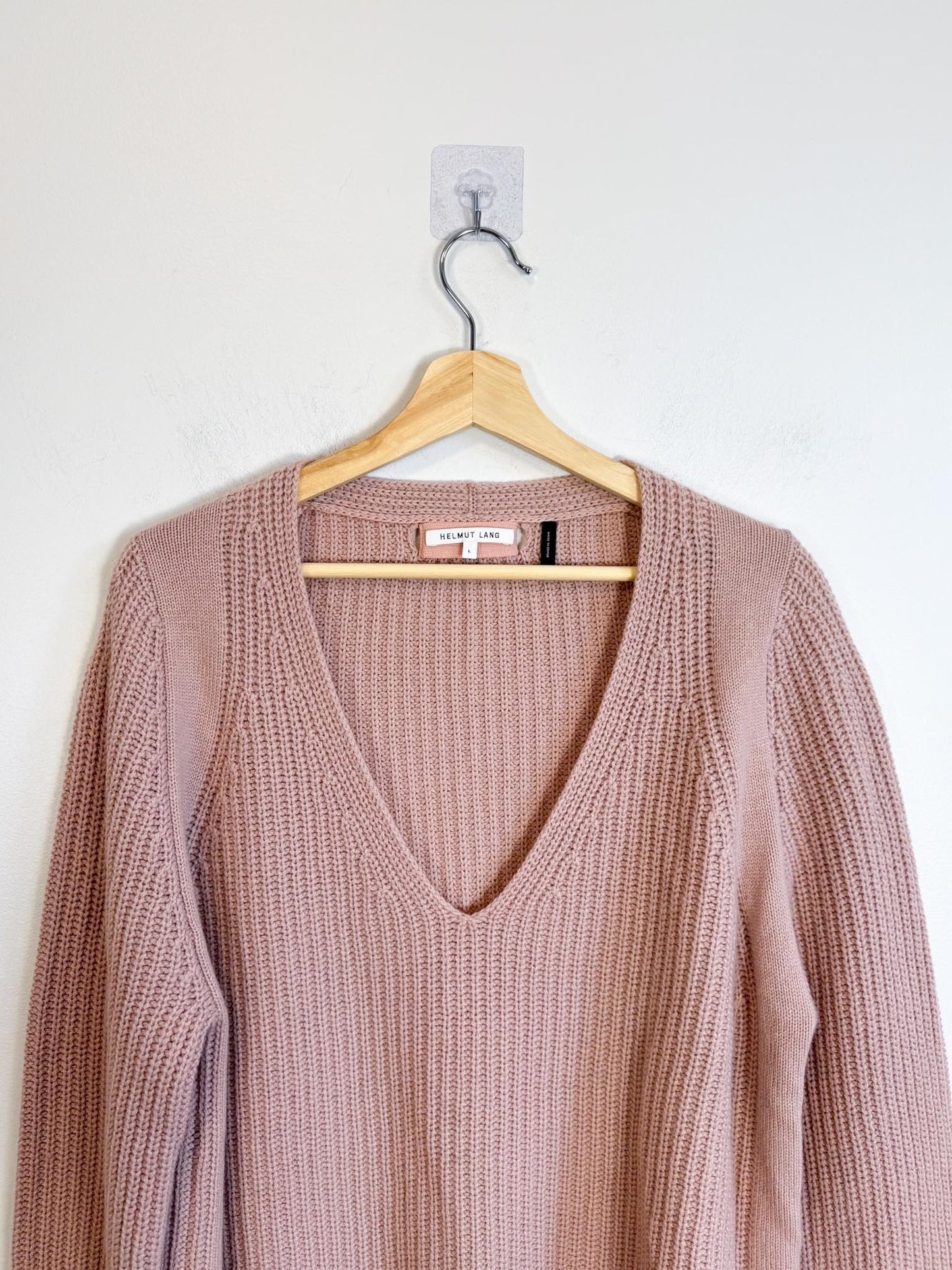HELMUT LANG Designer Wool & Cashmere V-Neck Knit Sweater in Dusty Rose (Size L)