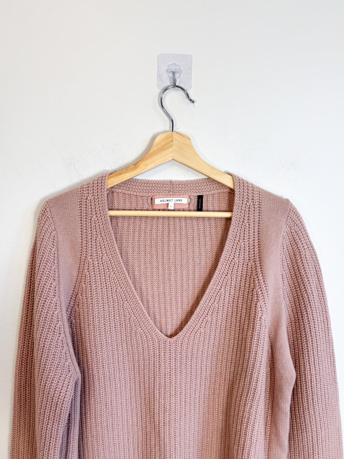 HELMUT LANG Designer Wool & Cashmere V-Neck Knit Sweater in Dusty Rose (Size L)