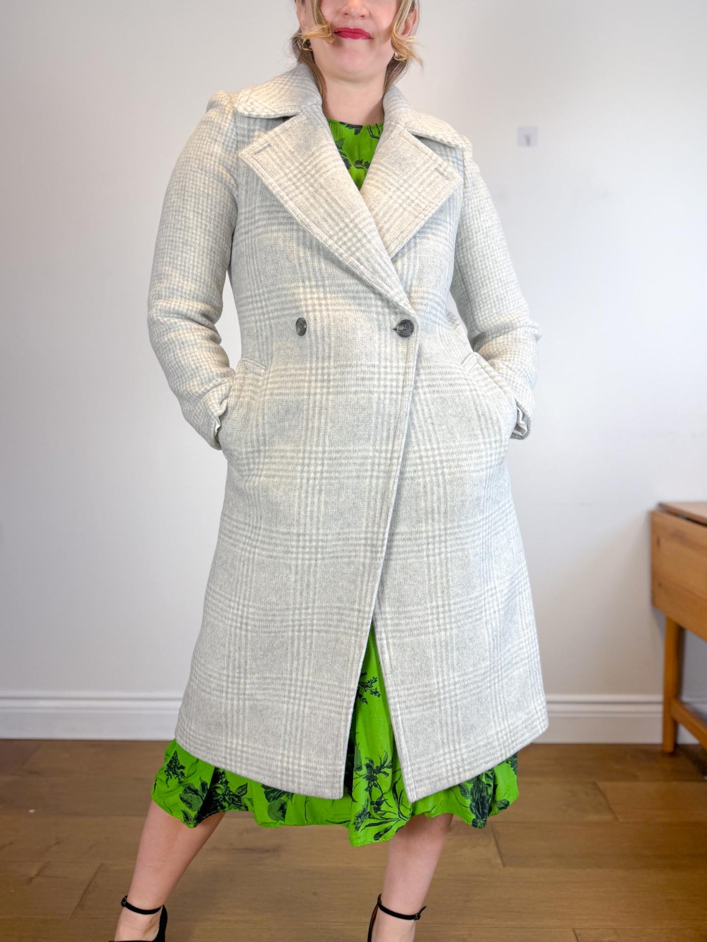 SUITSUPPLY Designer Llama Wool Peacoat in Grey (Size XL)