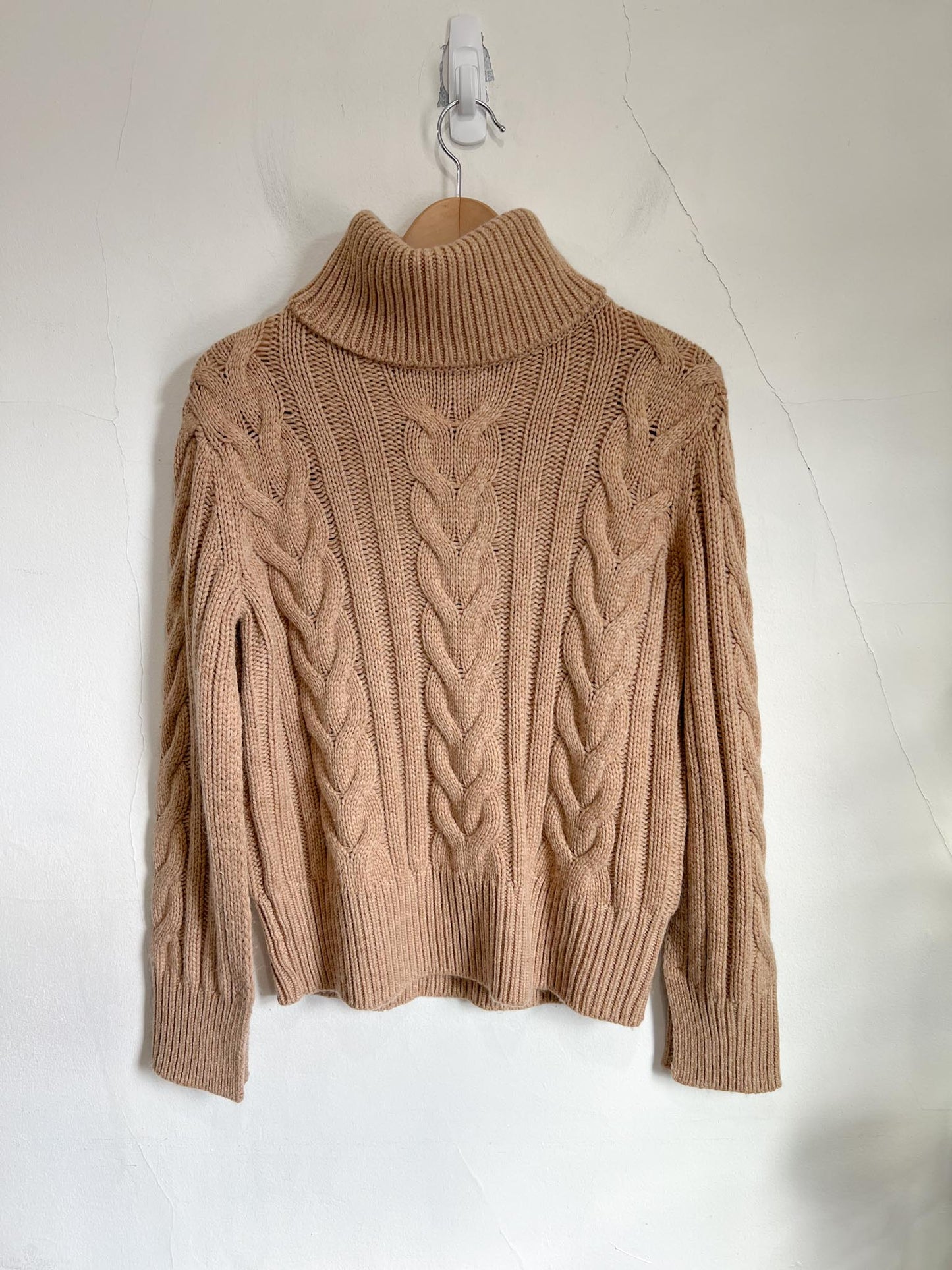 Banana Republic "Merino-Cashmere Split-Sleeve Sweater" in Brown (Size XS/S)