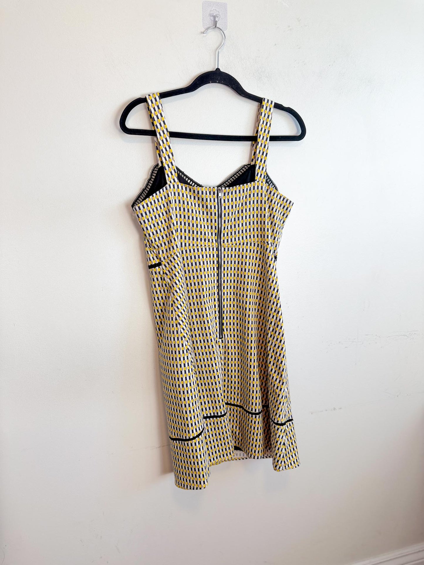 Gabby Isabella Dress in Yellow/Black Print (Size S)