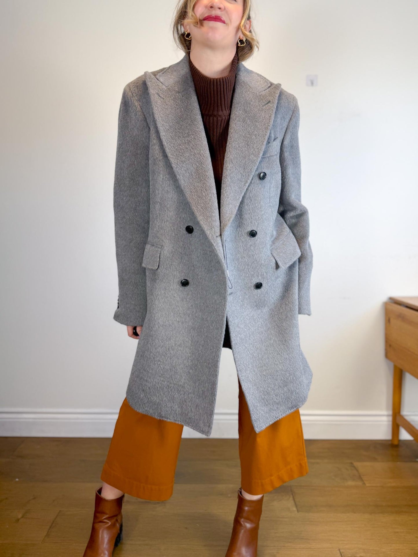 SUITSUPPLY Designer Llama Wool Peacoat in Grey (Size XL)