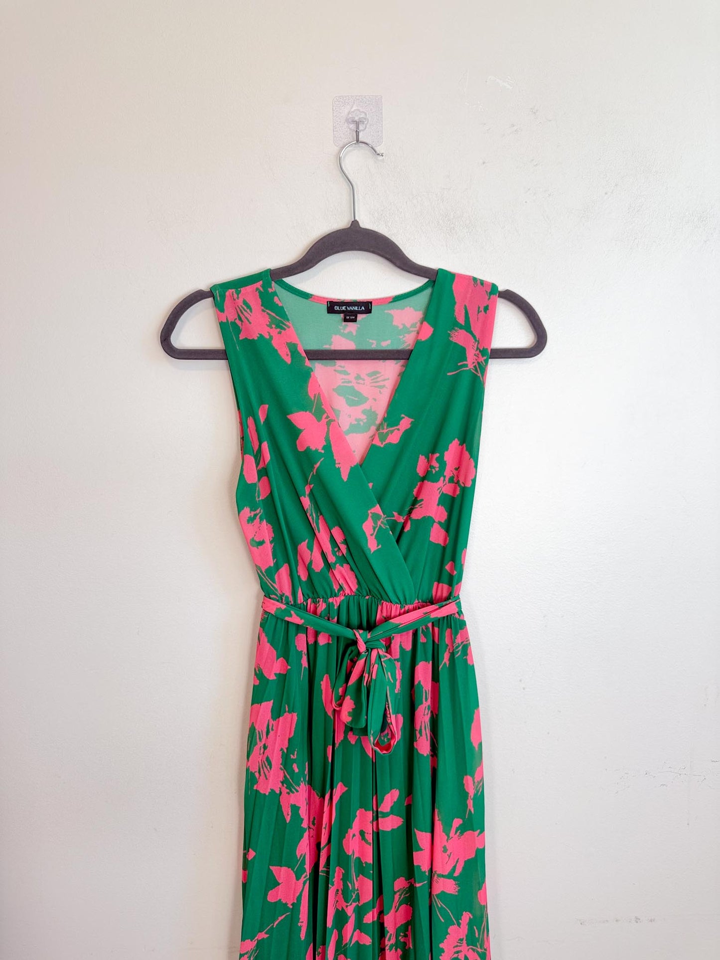 Blue Vanilla Dress in Green/Pink Floral (Size S/M)
