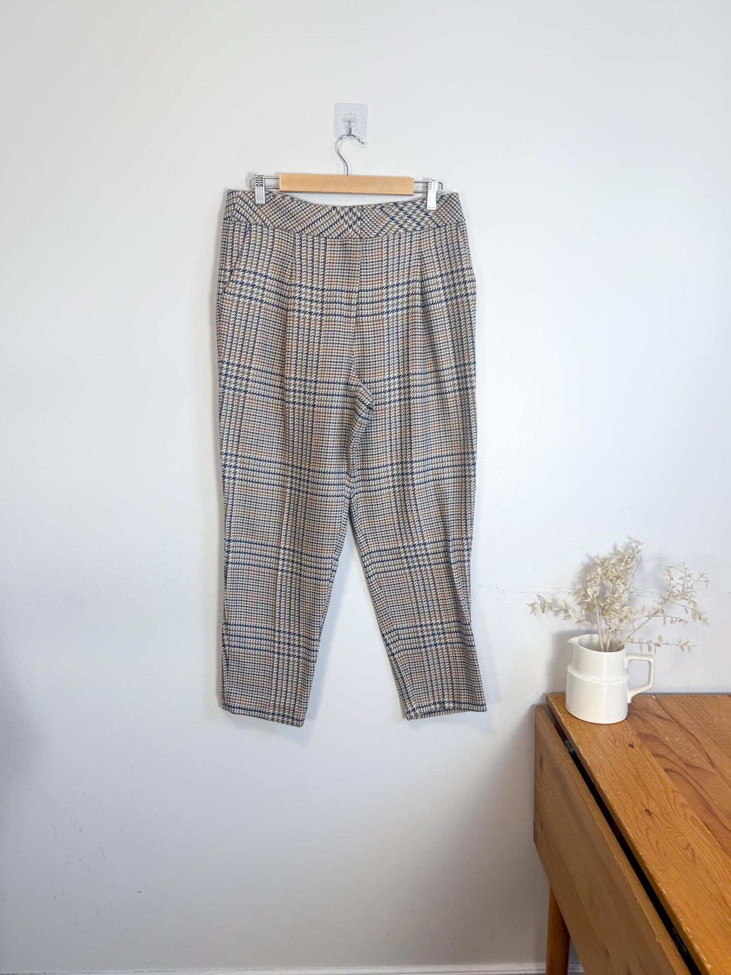 Perspective Trousers in Houndstooth Print (Size M/L)