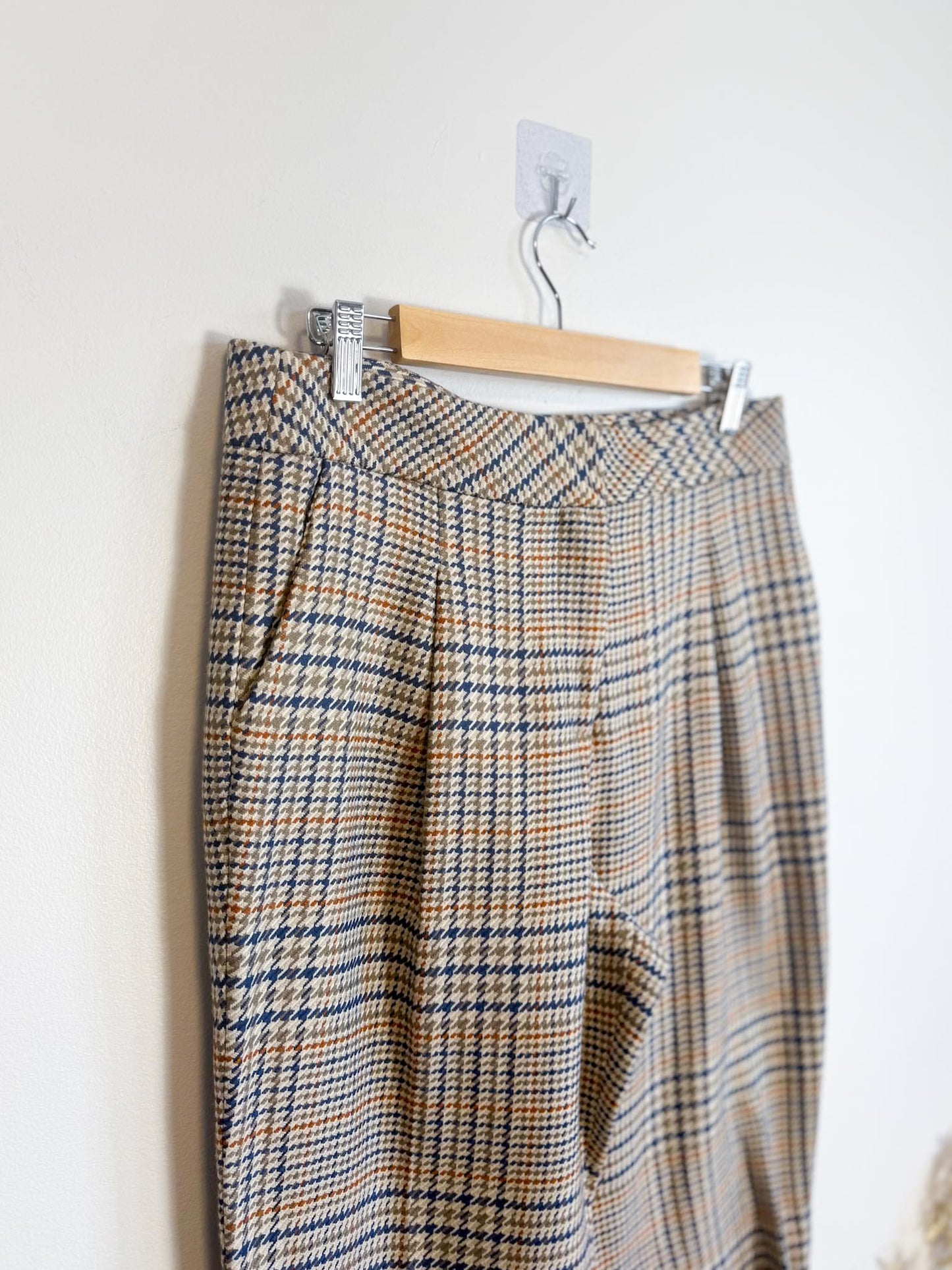 Perspective Trousers in Houndstooth Print (Size M/L)