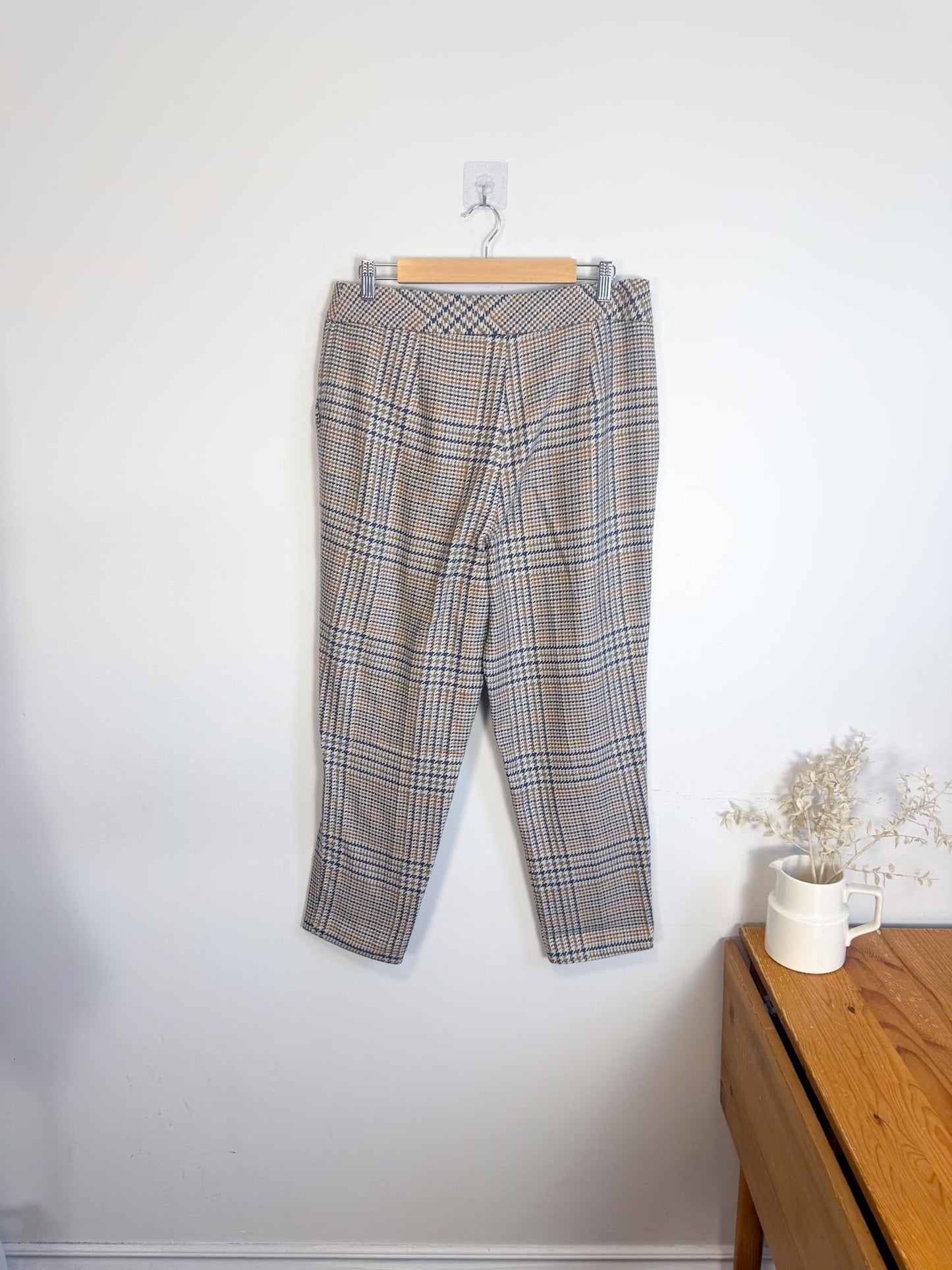 Perspective Trousers in Houndstooth Print (Size M/L)