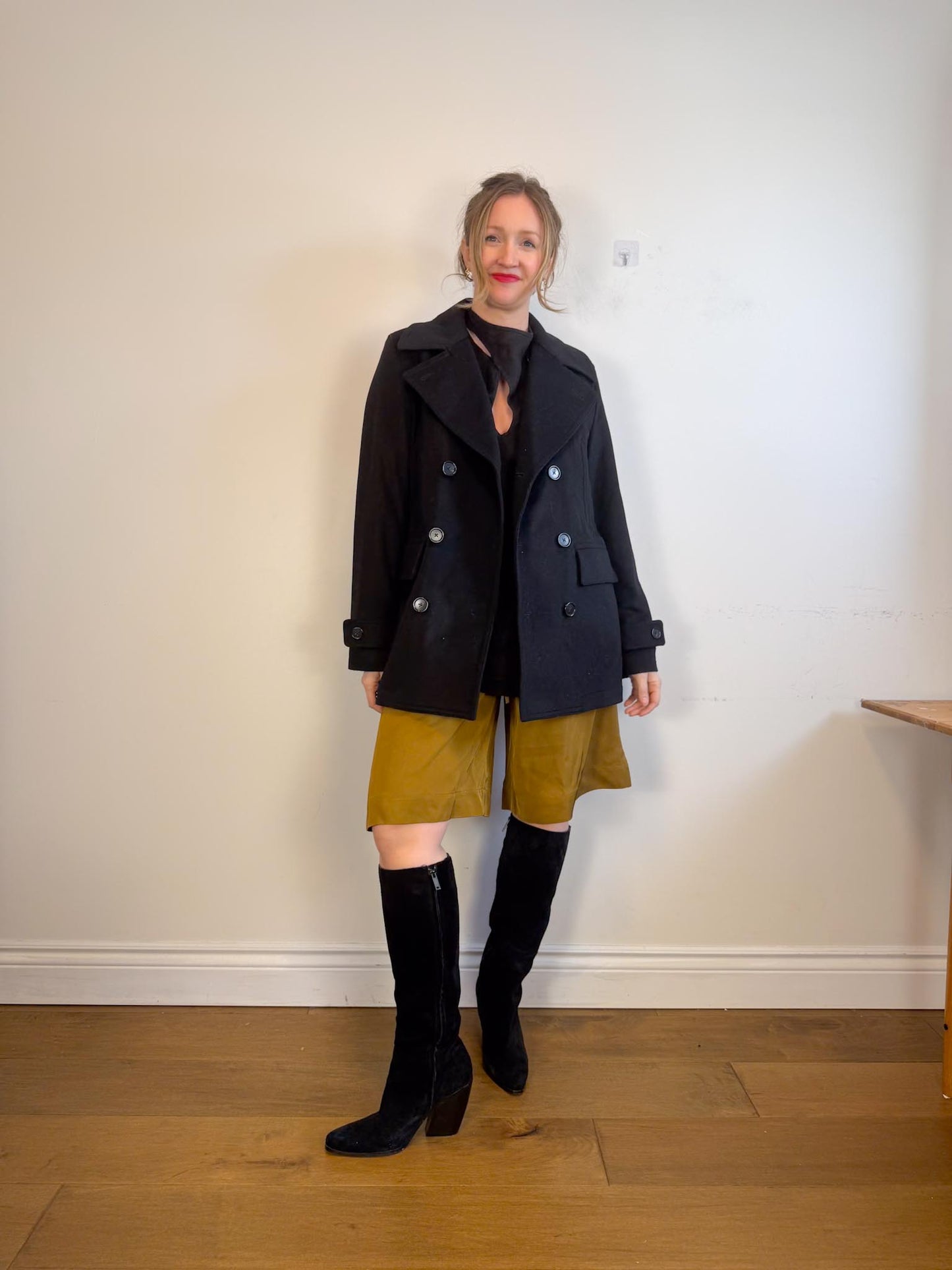 Quince Italian Wool Peacoat in Black (Size M/L)