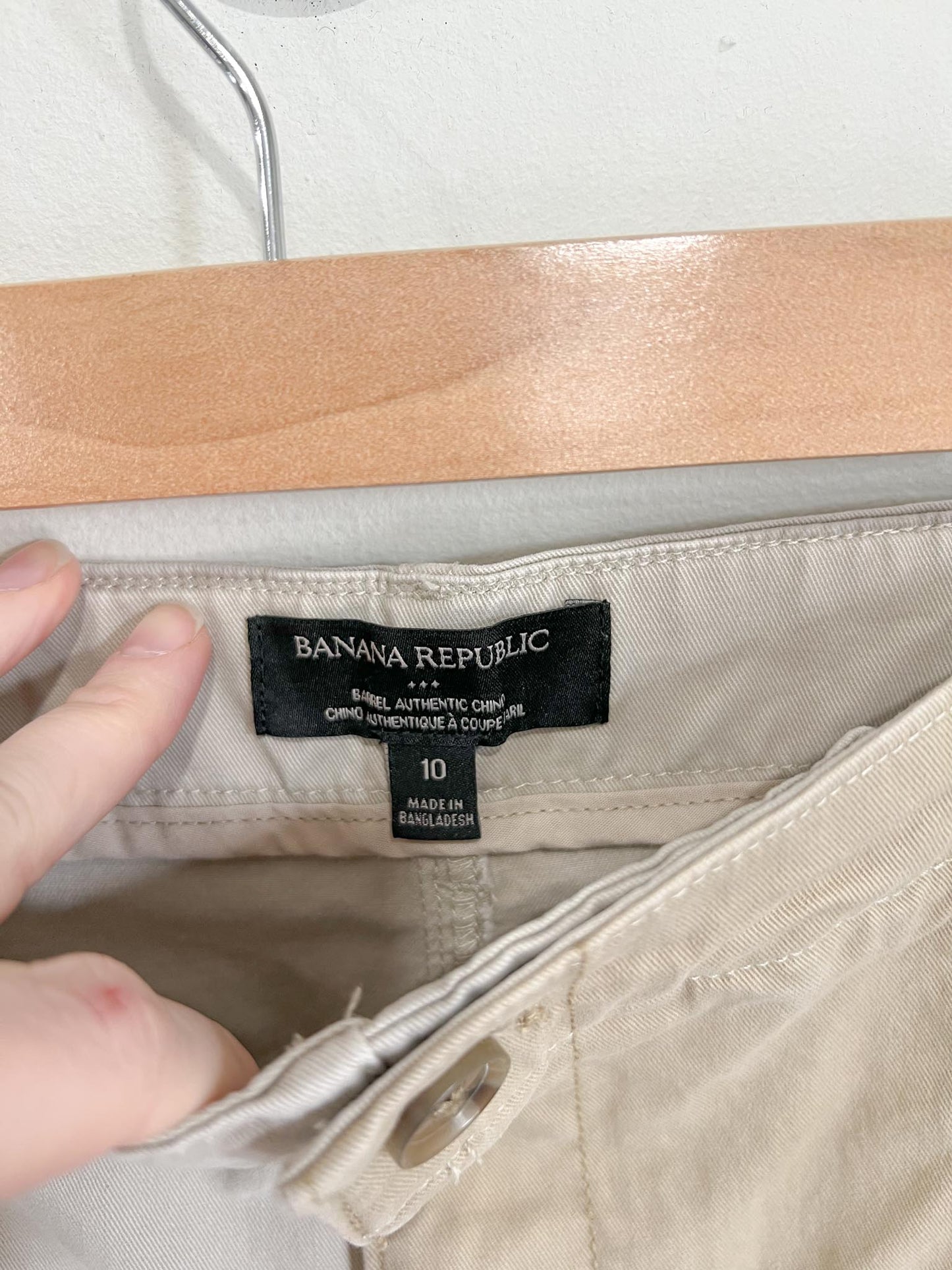 Banana Republic "Authentic Patchwork Barrel Chino Pants" (Size 10)