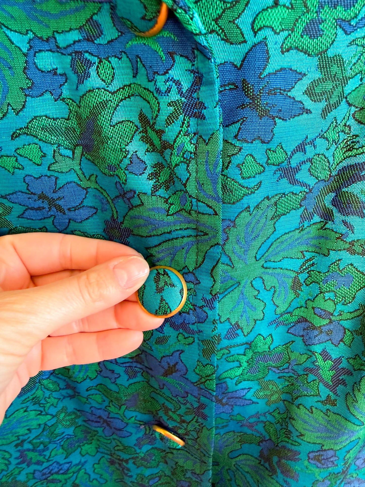 Vintage 1970s Brown Fashions Coat by Gabor Winnipeg Jacket in Floral Teal(Size M/L)