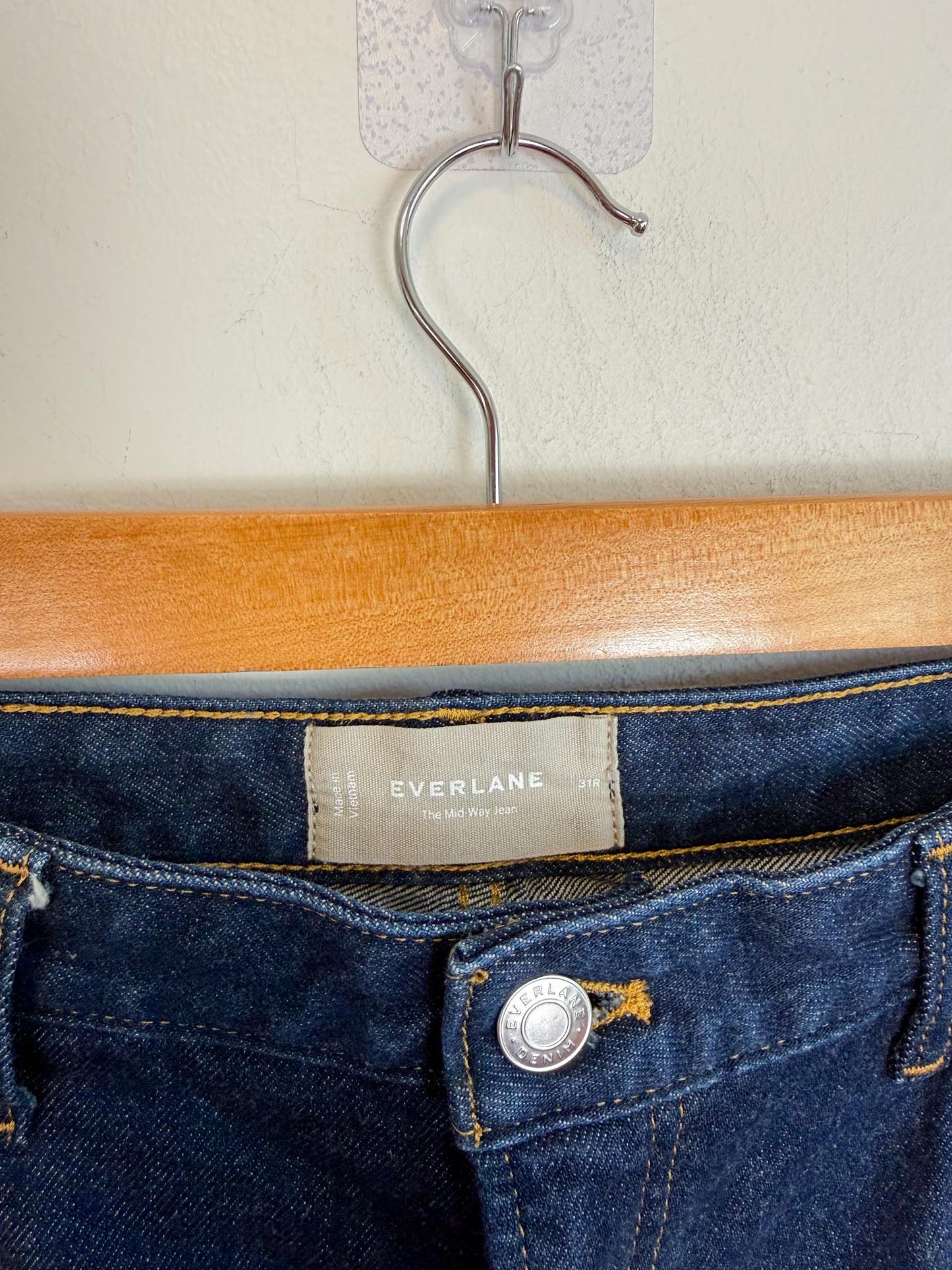 Everlane "The Mid-Way Jean in Dark Wash" (Size 31R)