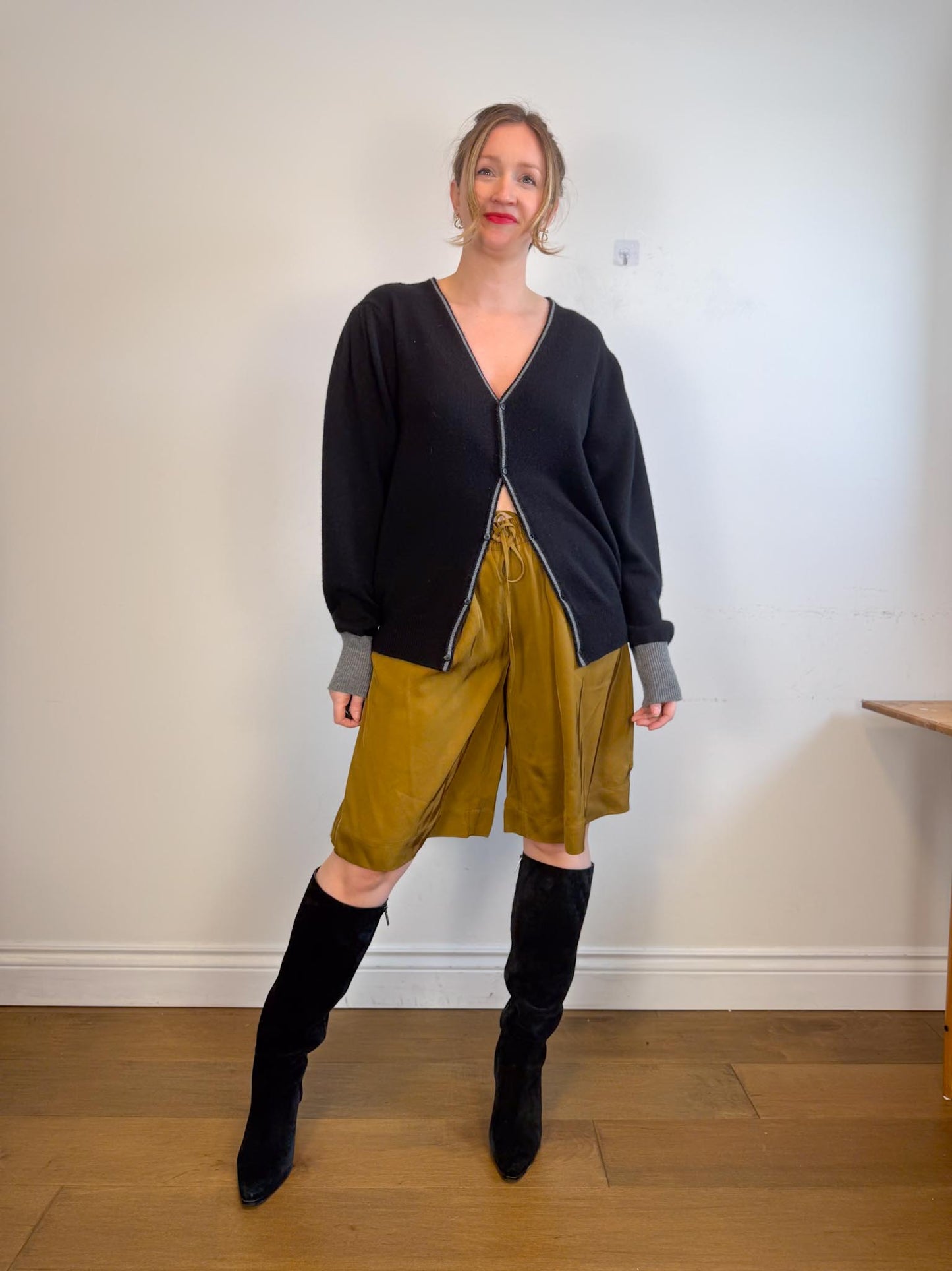 Random Identities Designer Wool & Cashmere Bicolour Cardigan in Black/Grey (Size L)