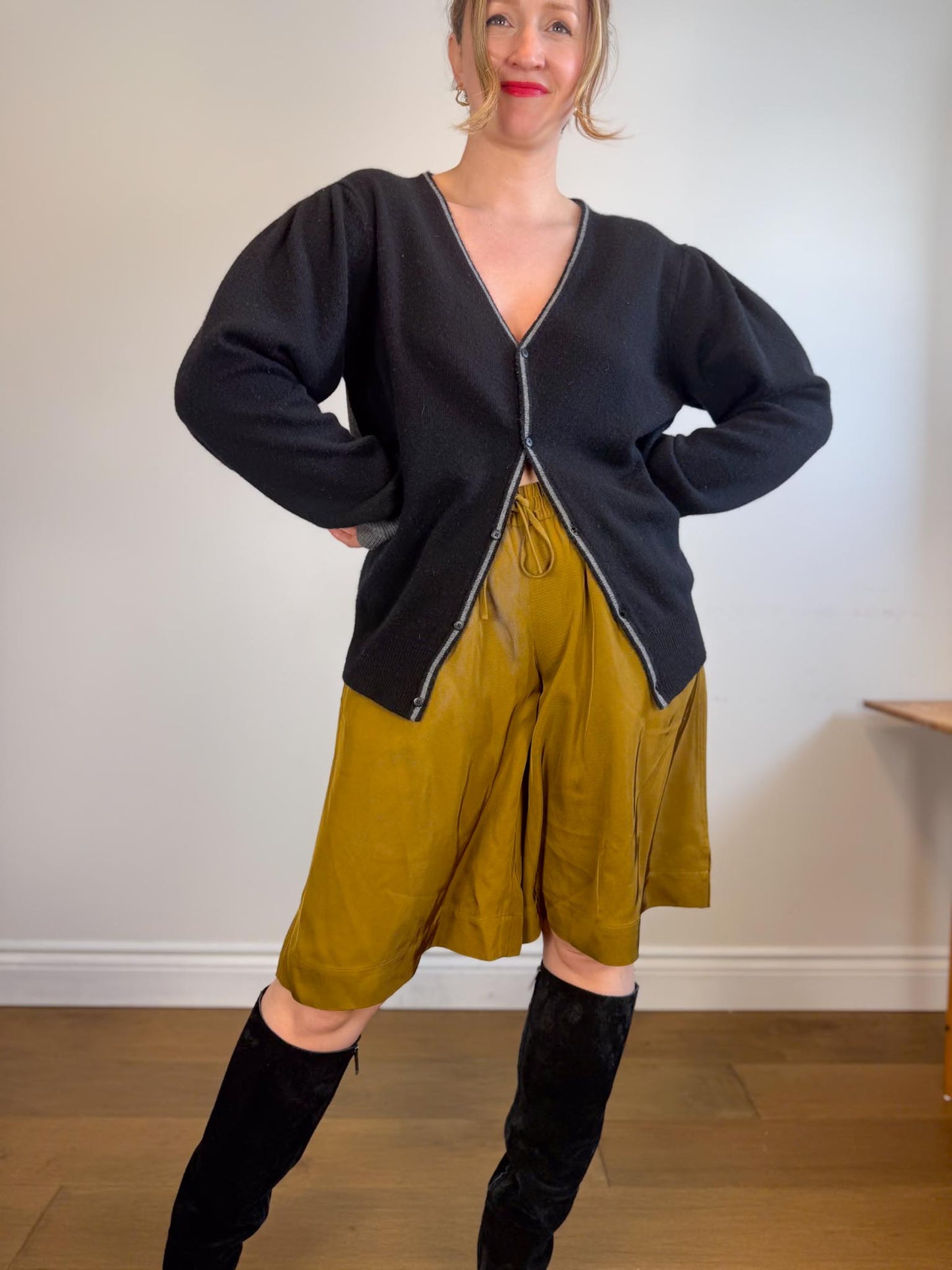 Random Identities Designer Wool & Cashmere Bicolour Cardigan in Black/Grey (Size L)