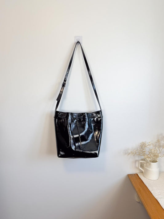 L’Intervalle Black Patent Crossbody Purse