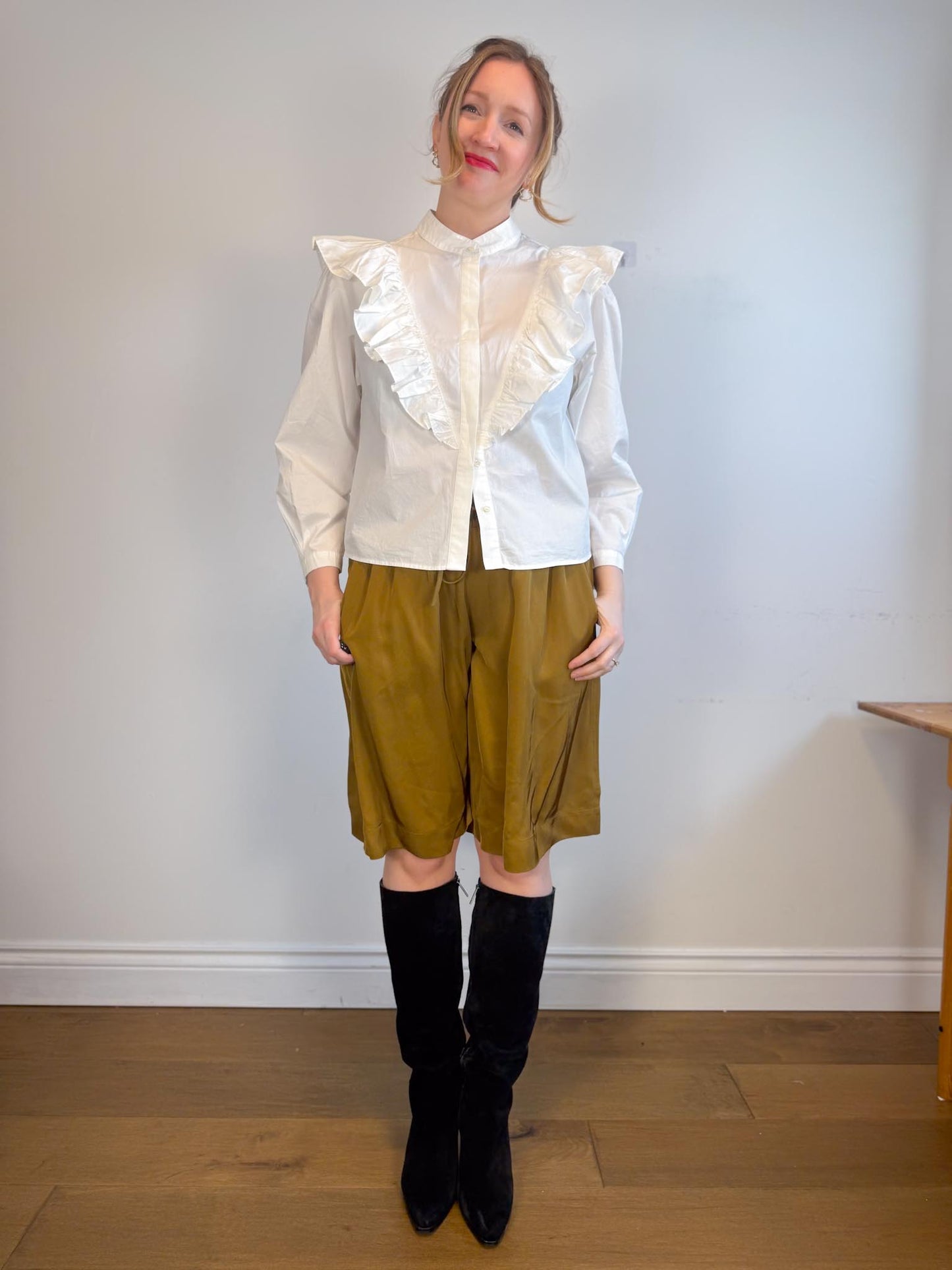 XIRENA "Callie Top in White" NWT (Size L)