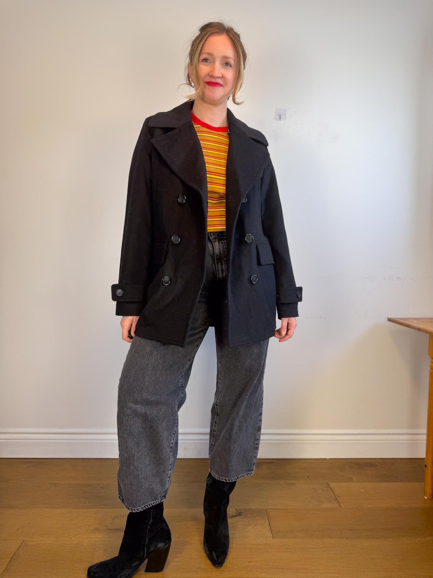 Quince Italian Wool Peacoat in Black (Size M/L)